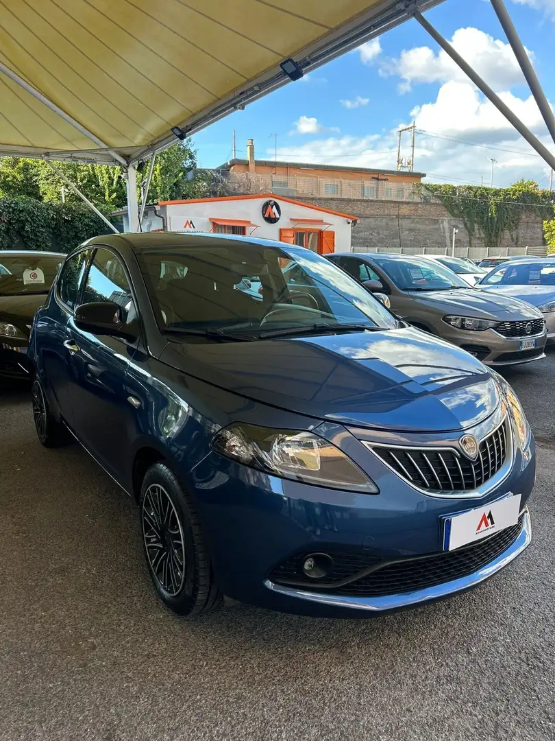 Lancia Ypsilon Ypsilon 1.0 FireFly 5 porte S&S Hybrid Gold Azul - 2