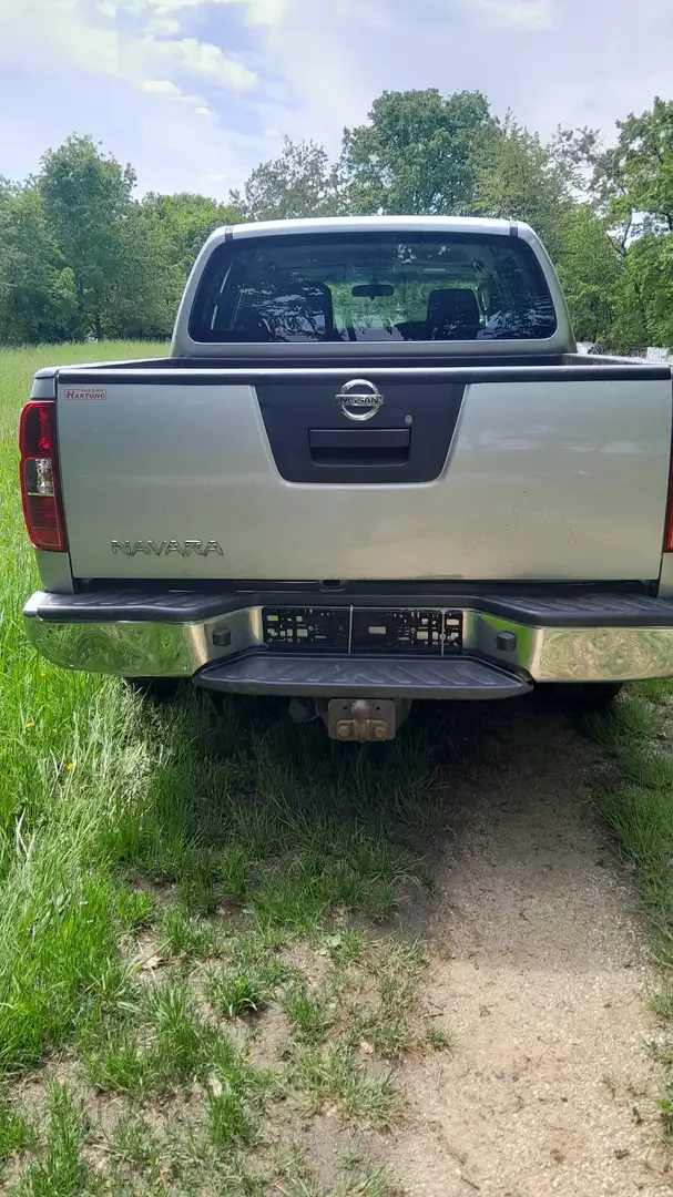 Nissan Navara Navara DPF Autm. SE Ezüst - 2