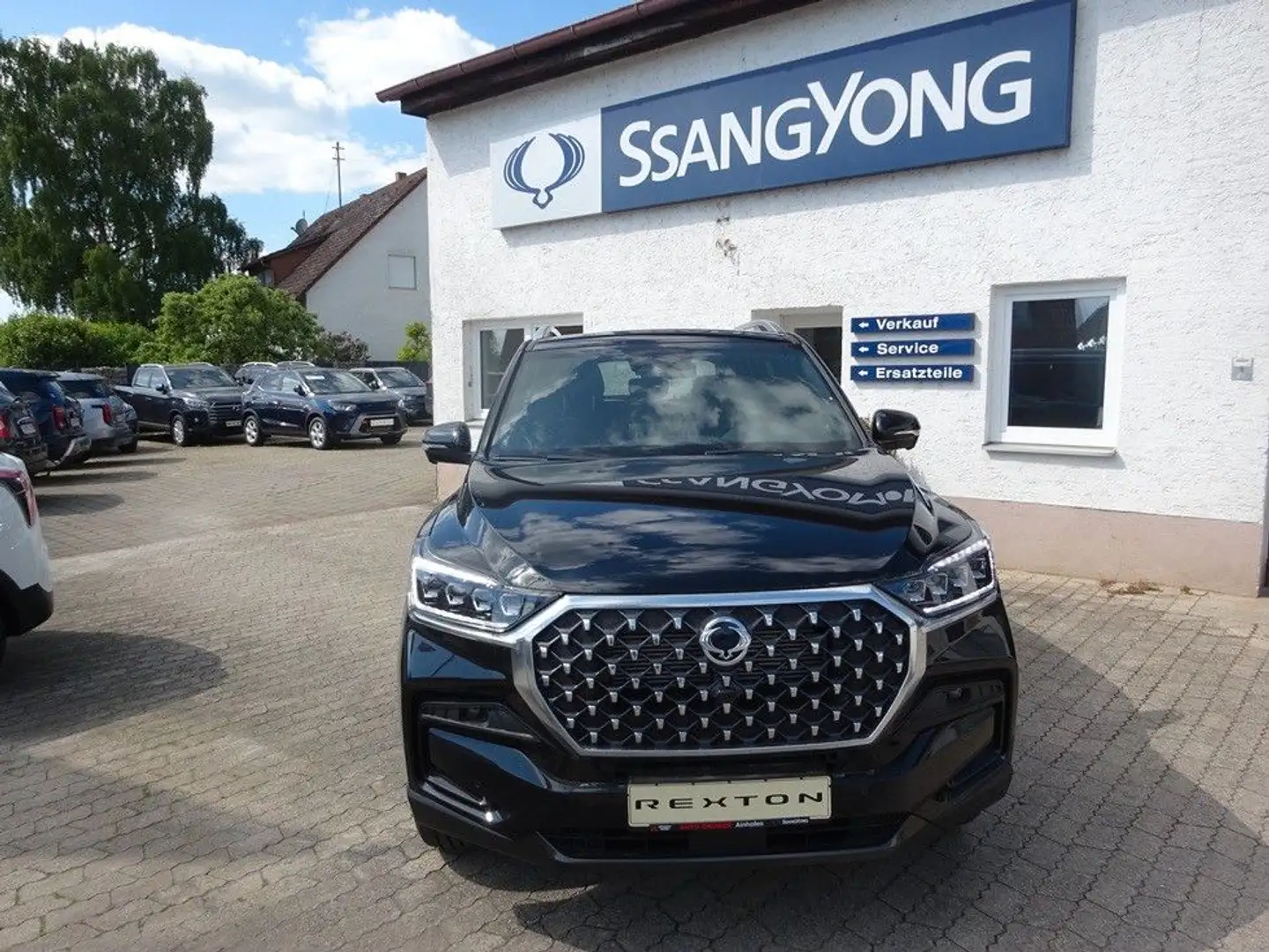 KGM Rexton 2.2 D Lux AT 4WD*3500 KG ANHÄNGELAST* Noir - 1