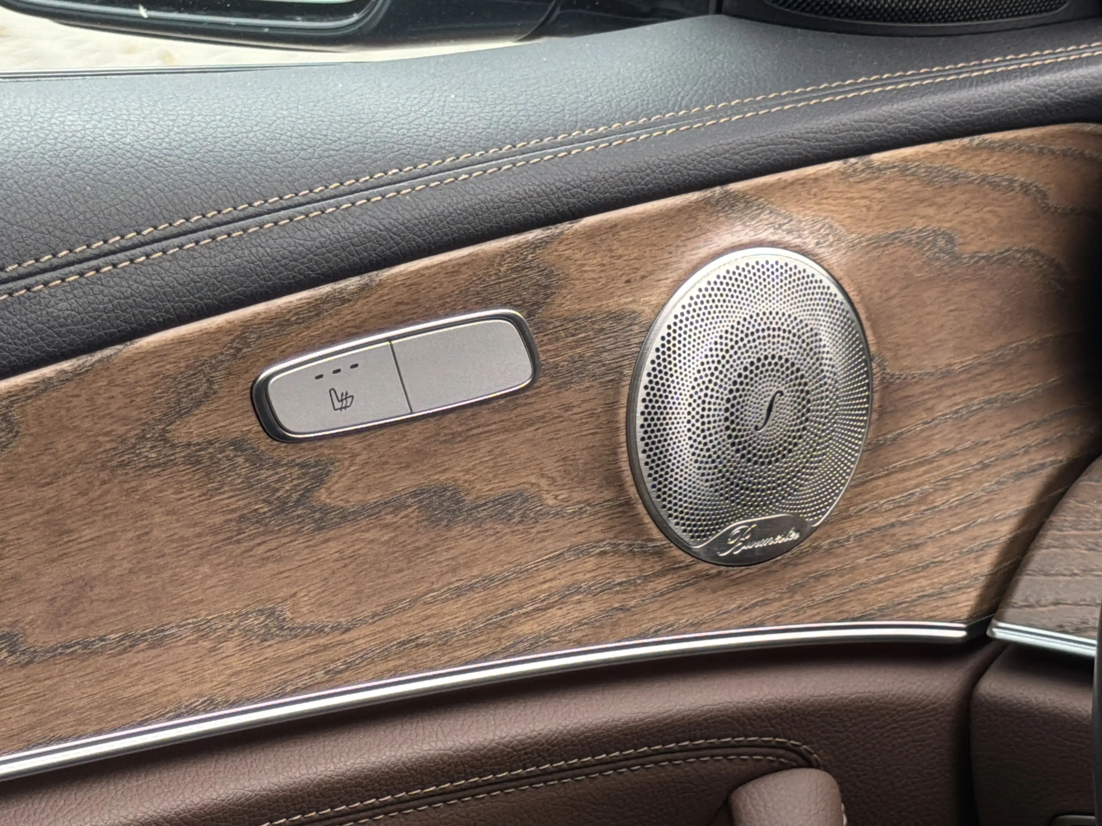 Mercedes-Benz E 400 d 4M AMG Line Distr. Head up Airmatic 360 — photo 11