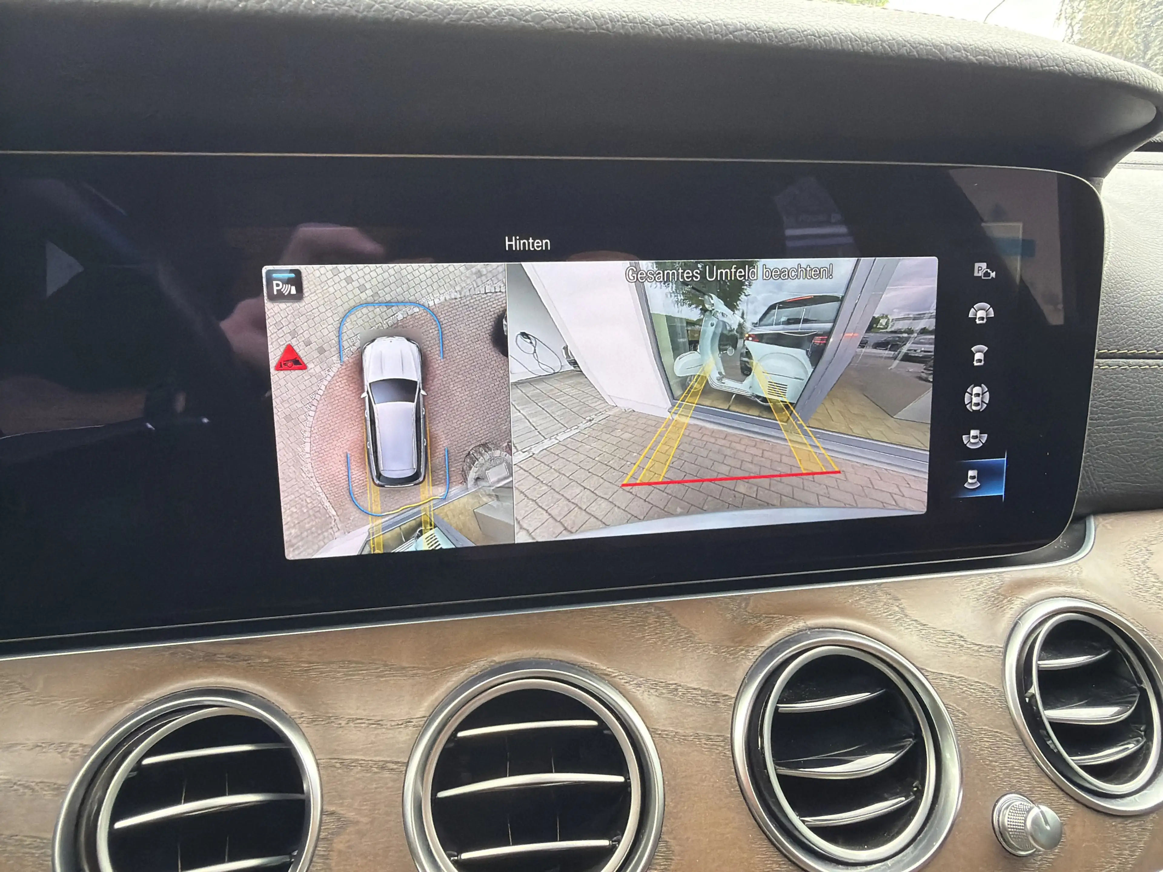 Mercedes-Benz E 400 d 4M AMG Line Distr. Head up Airmatic 360 — photo 8