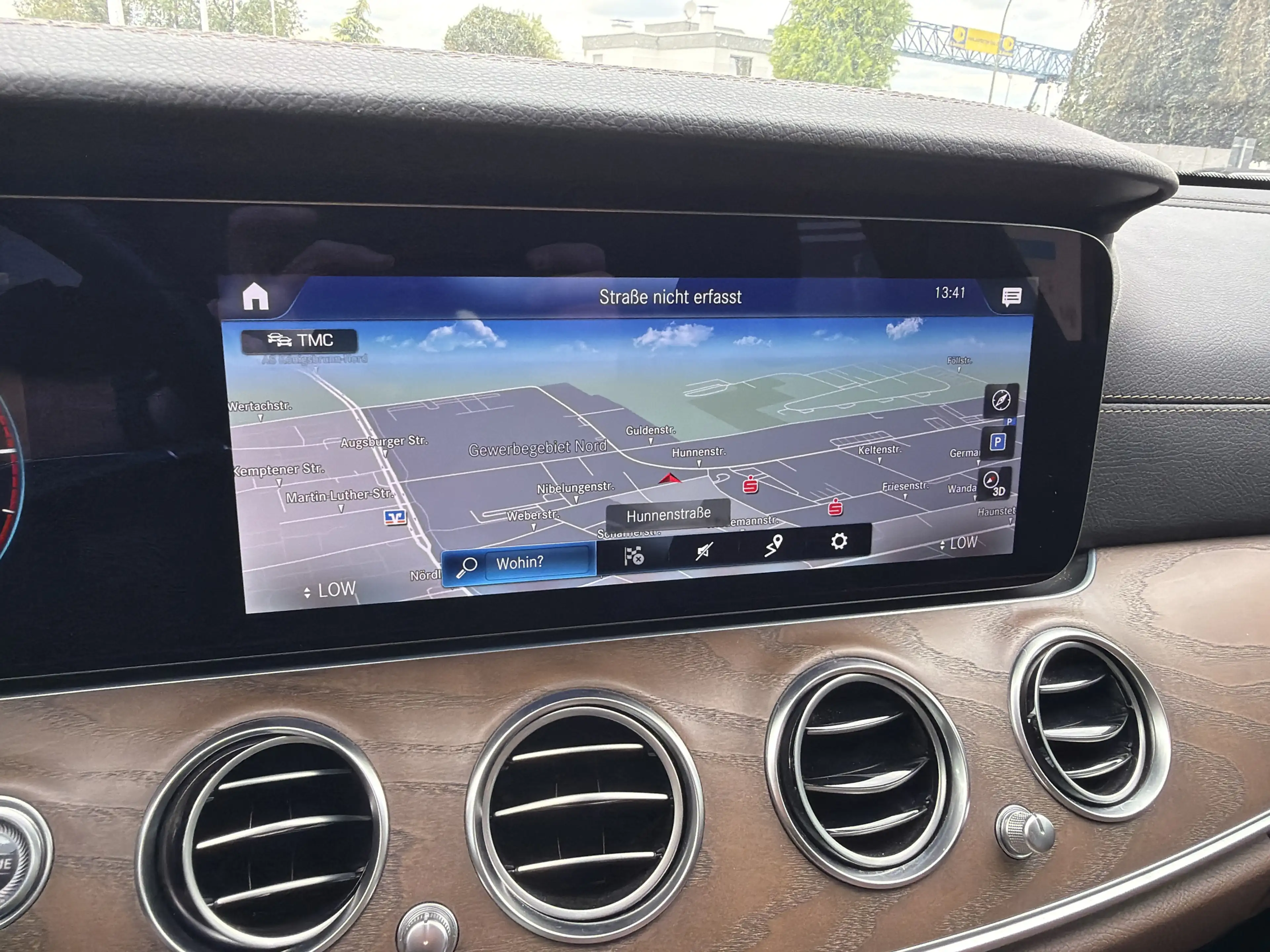 Mercedes-Benz E 400 d 4M AMG Line Distr. Head up Airmatic 360 — photo 14