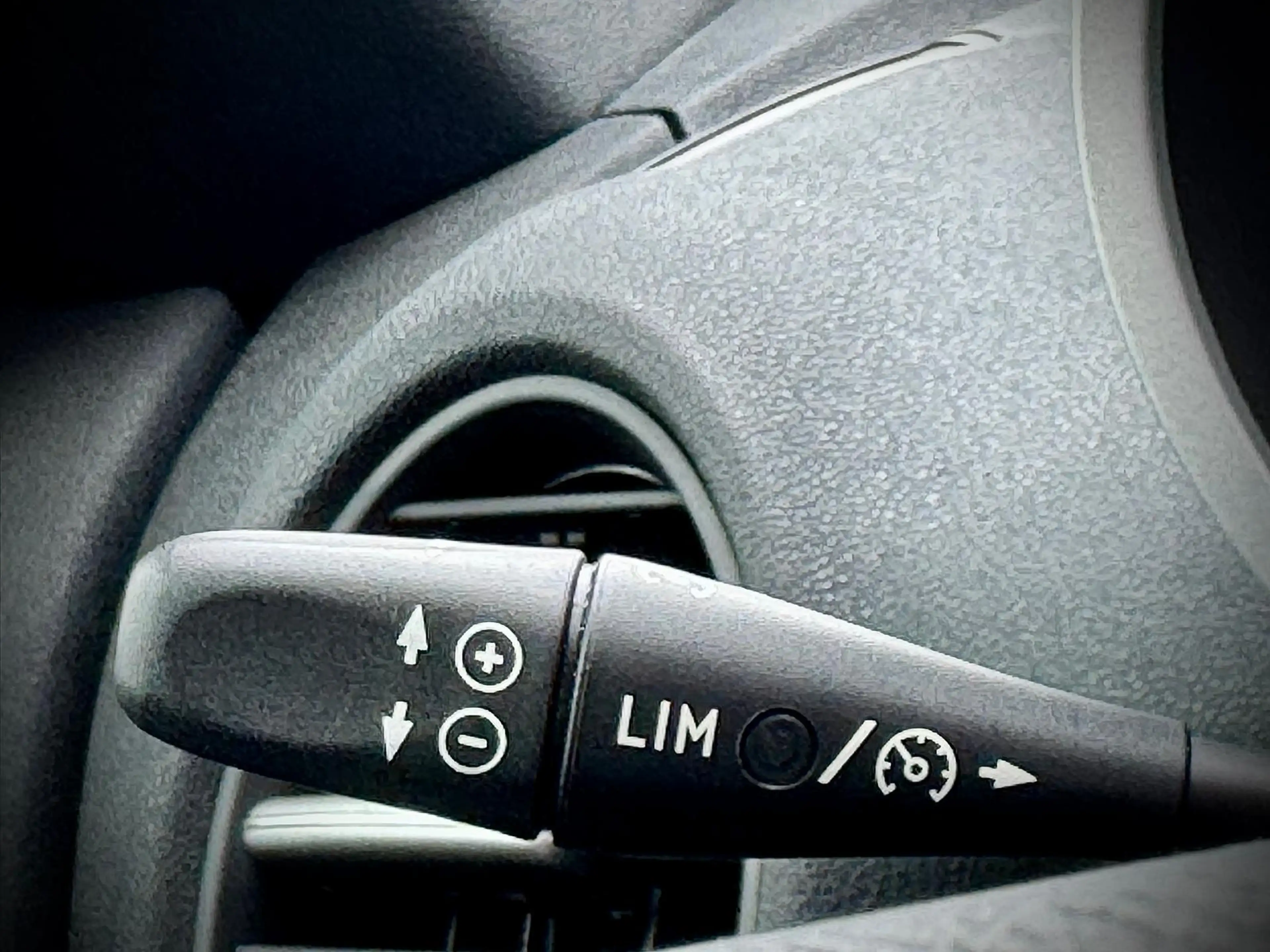 Mercedes-Benz SLK 280 Aut 7 / Andratite green / Airscarf / Xenon / NL de — photo 31