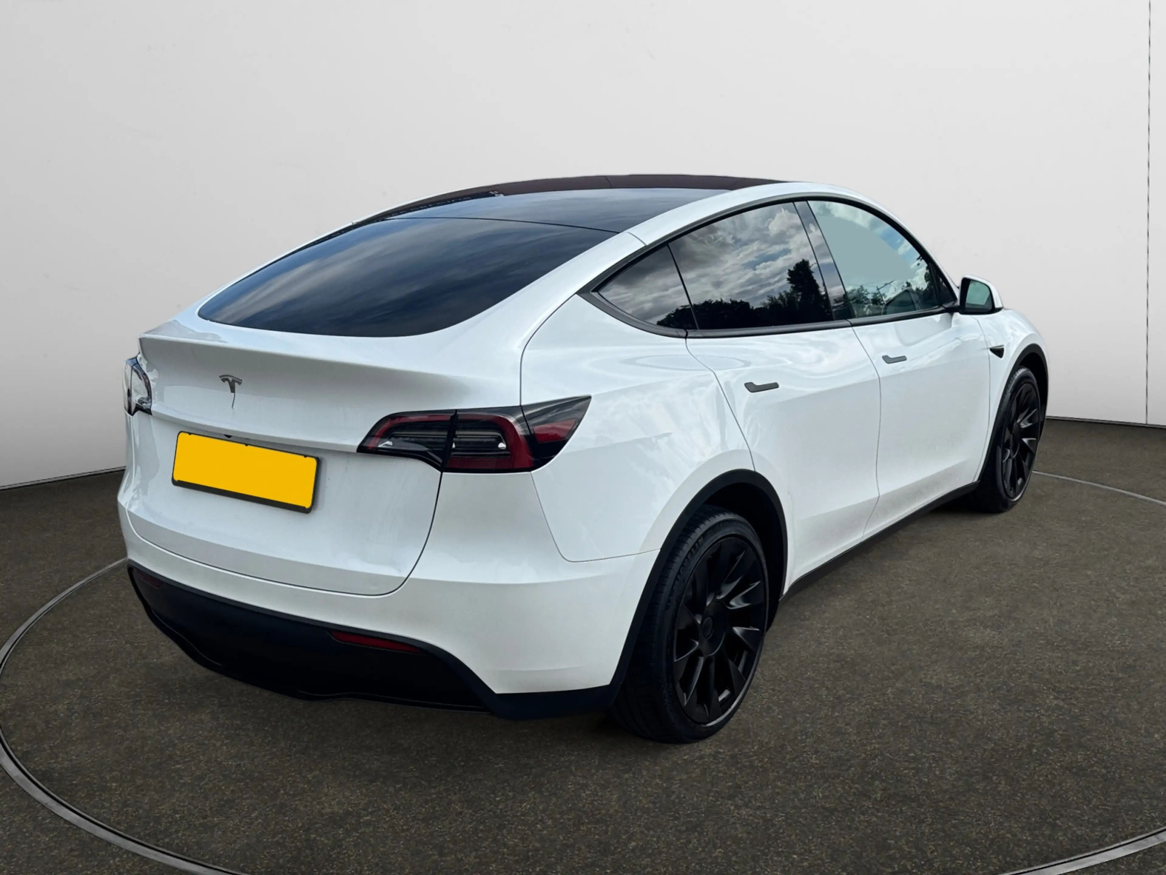 Tesla Model Y RWD 58 kWh SOH 95%, 455km Range, Warmtepomp, Full — photo 5