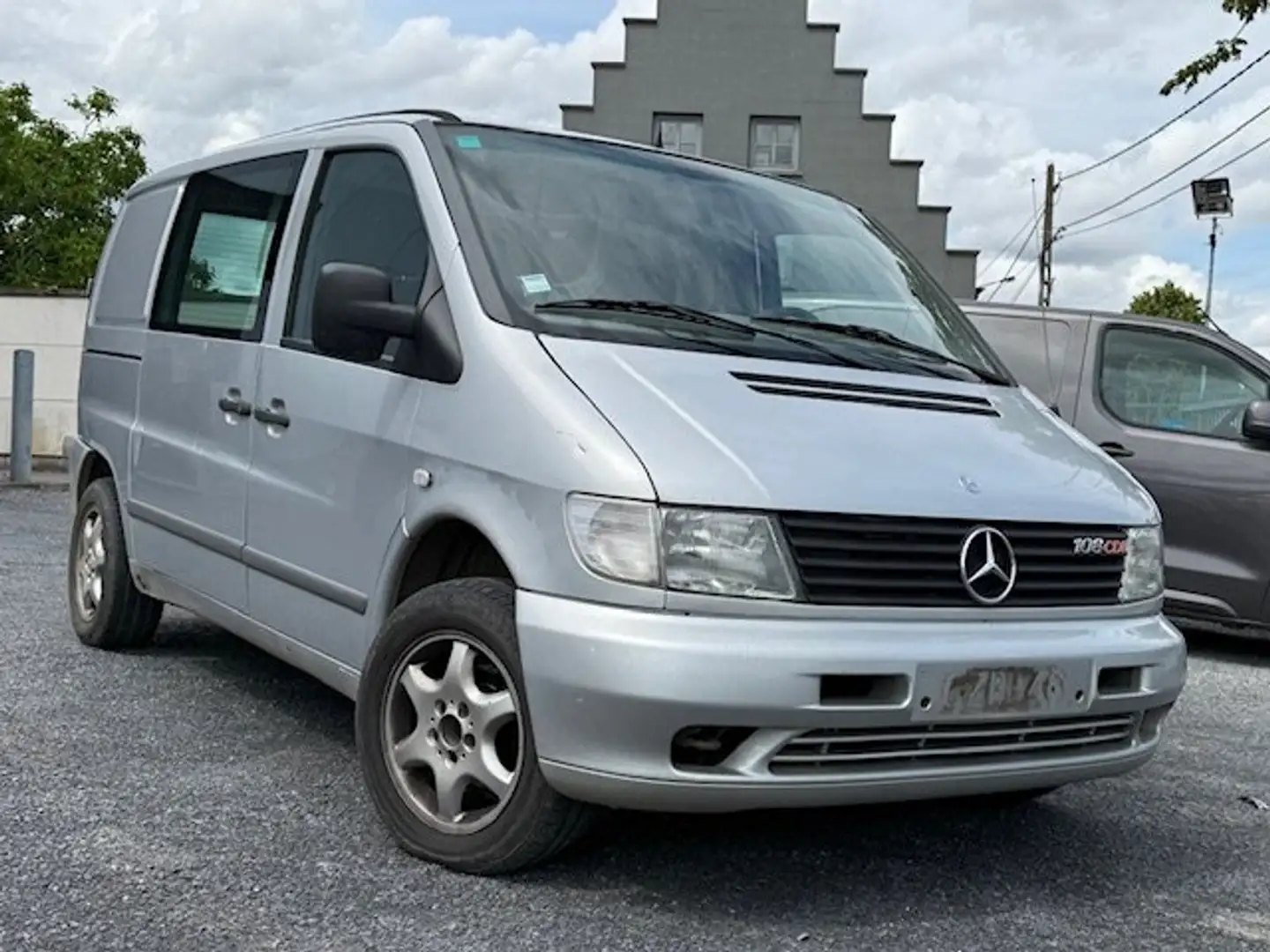 Mercedes-Benz Vito 108  2.2Cdi 1e Hand // 1er Main Argent - 1
