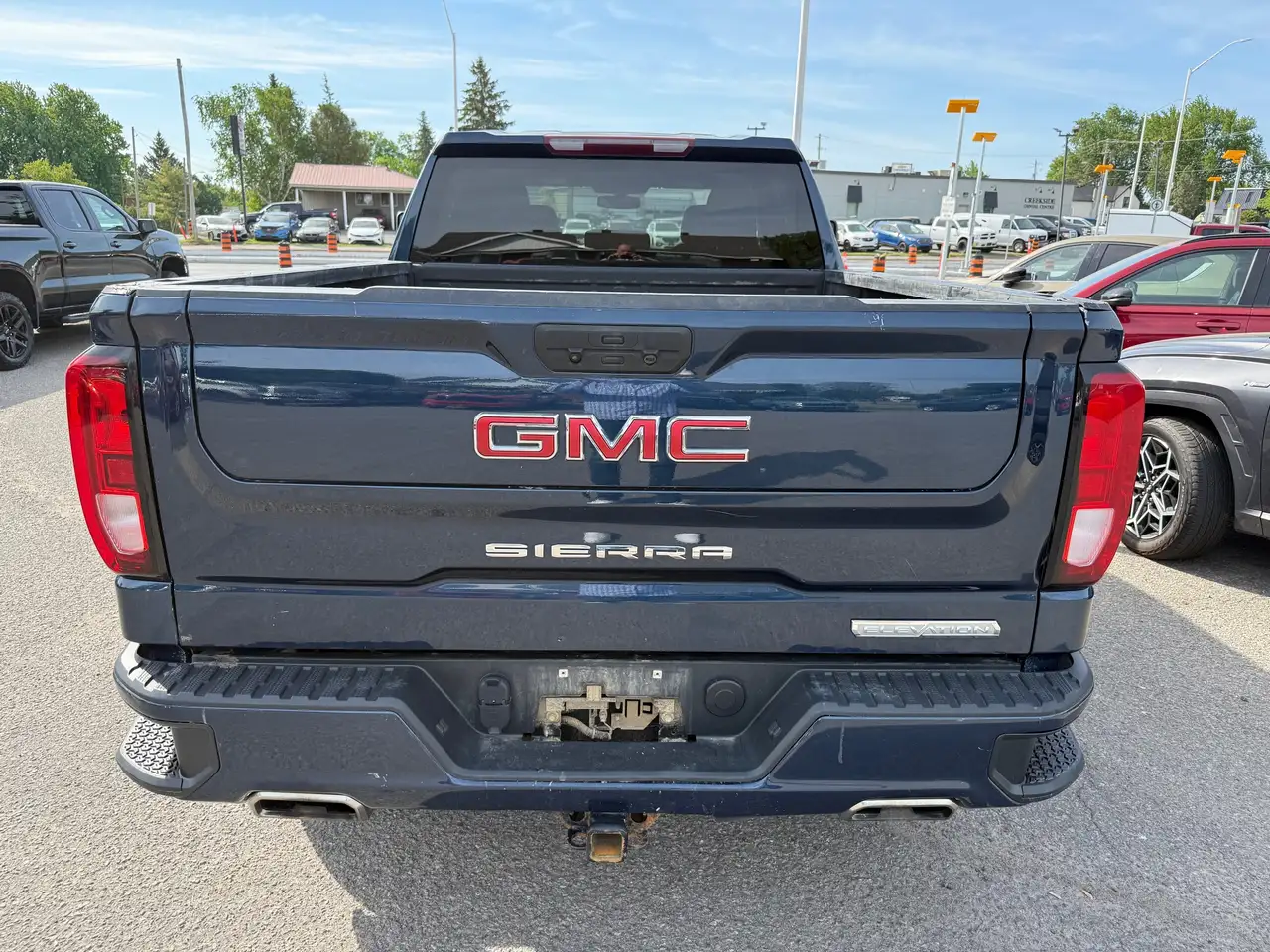 GMC Sierra 1500 снимка GMC Sierra 1500