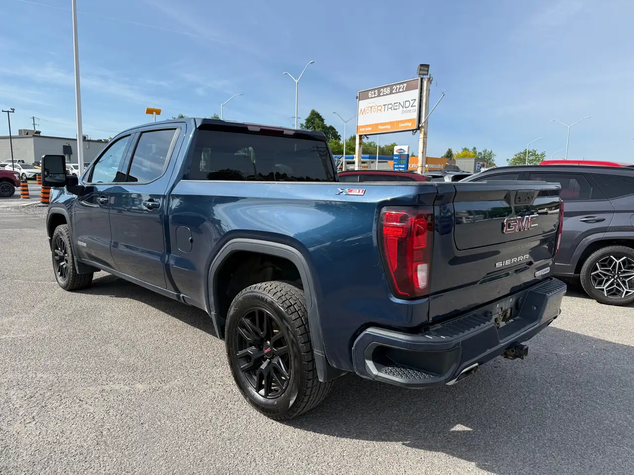 GMC Sierra 1500 снимка GMC Sierra 1500