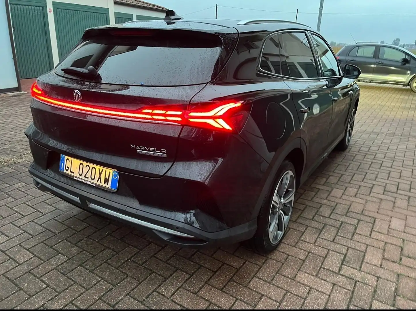 MG Marvel R luxury - 1