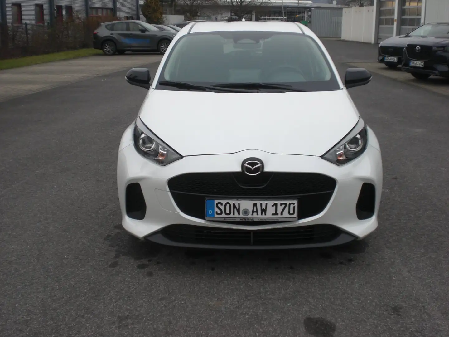 Mazda 2 Centre-Line Weiß - 2