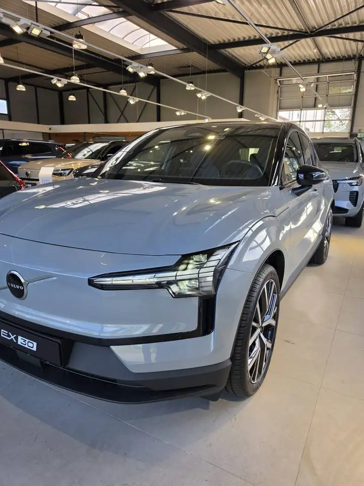 Volvo EX30