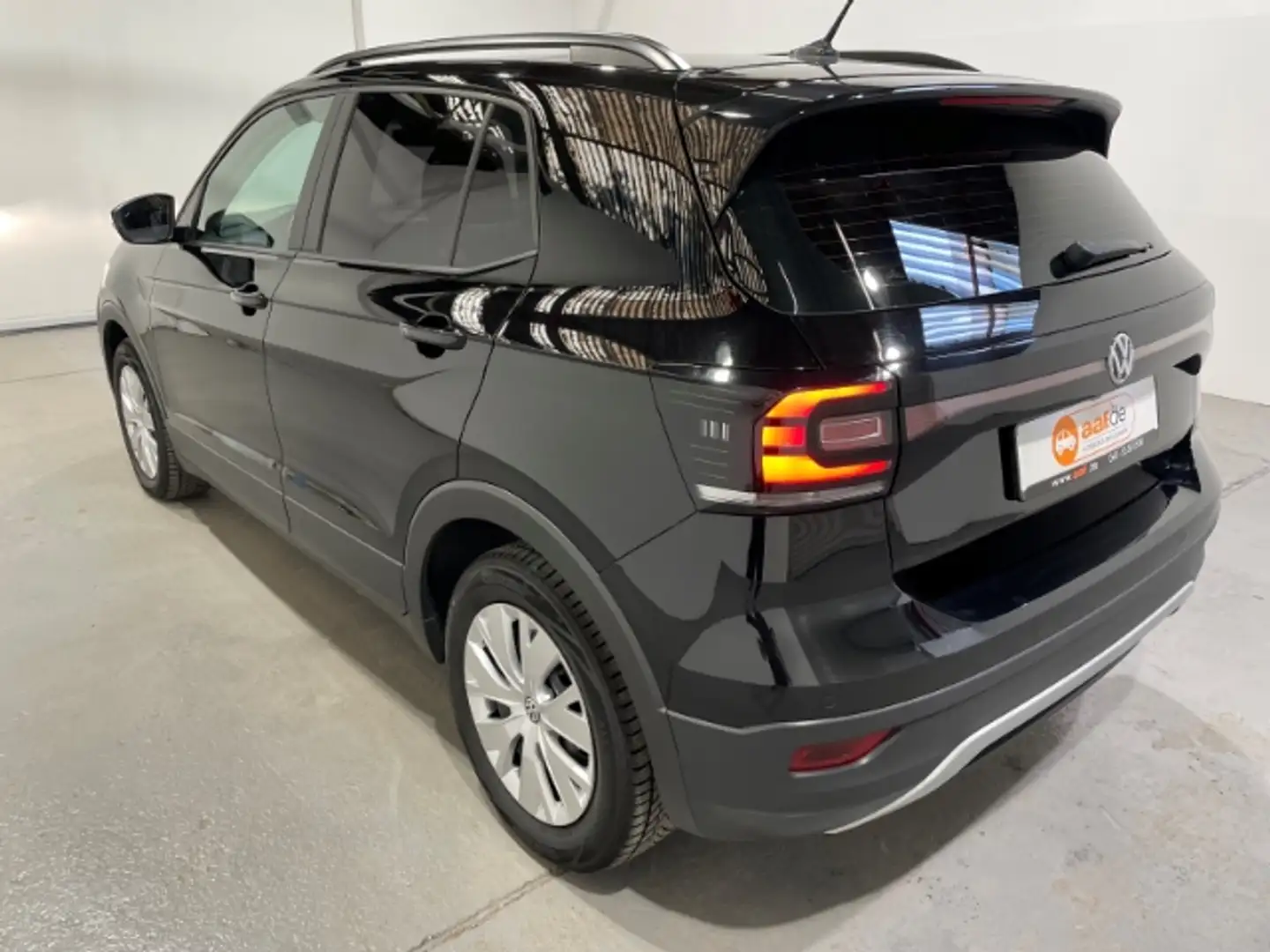 Volkswagen T-Cross 1.0 TSI DSG EU6d-T Navi Klima PDC Tempomat Zwart - 2