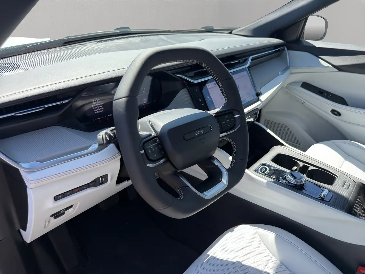 Jeep Cherokee снимка Jeep Cherokee