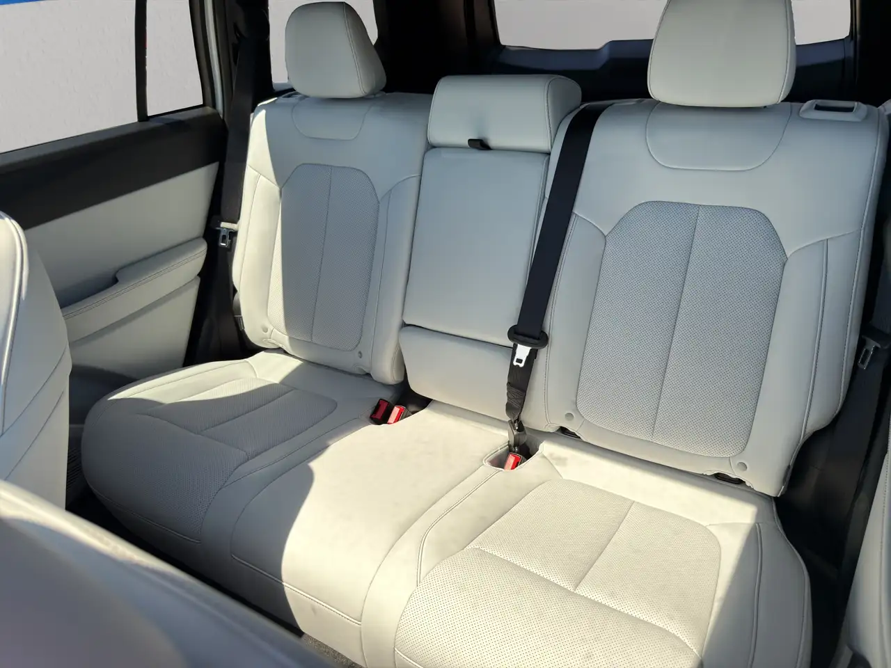 Jeep Cherokee снимка Jeep Cherokee