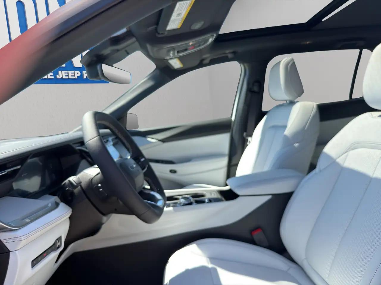 Jeep Cherokee снимка Jeep Cherokee