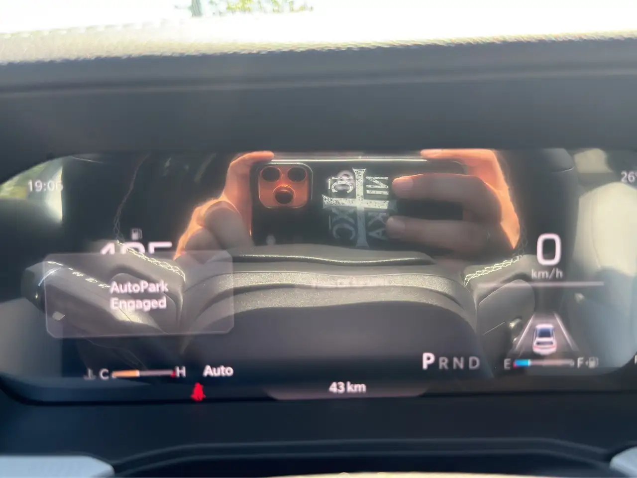 Jeep Cherokee снимка Jeep Cherokee