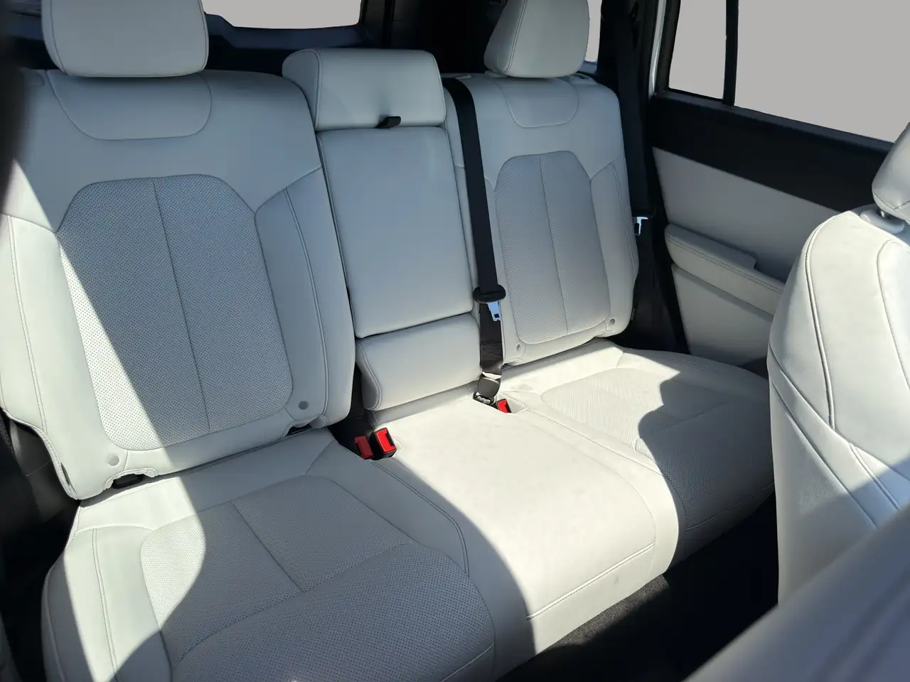 Jeep Cherokee снимка Jeep Cherokee