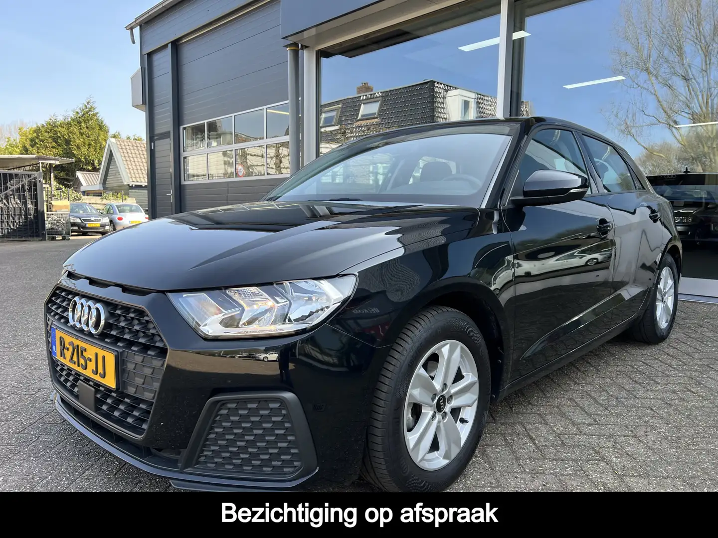 Audi A1 Sportback 25 TFSI Pro Line RIJKLAARPRIJS Zwart - 1