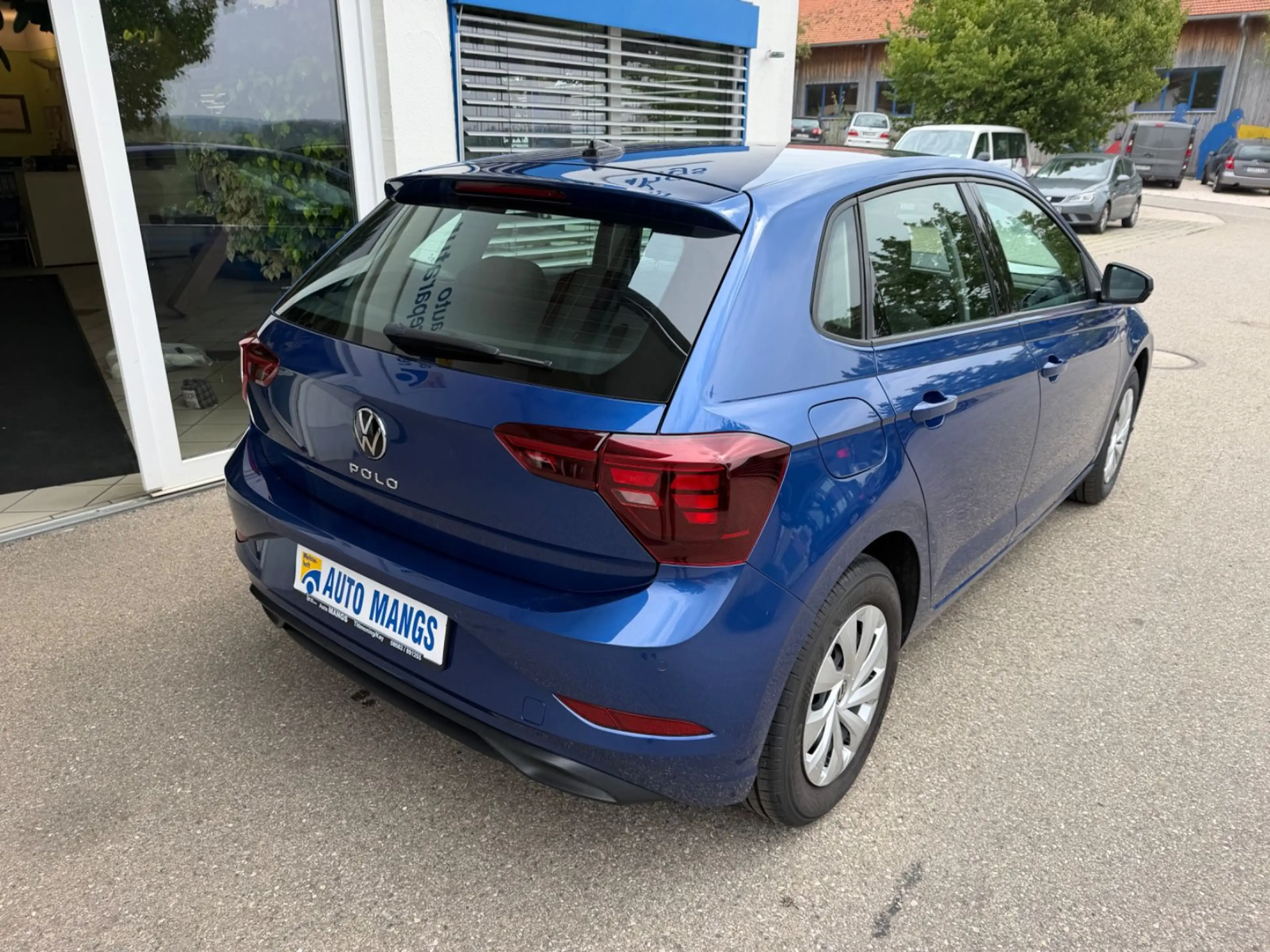 Volkswagen Polo VI Life — photo 6