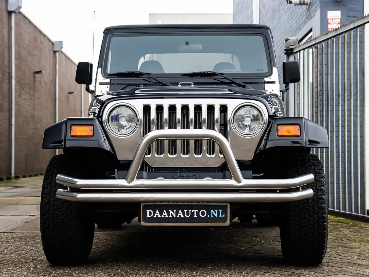 Jeep Wrangler 2.5i, foto 3