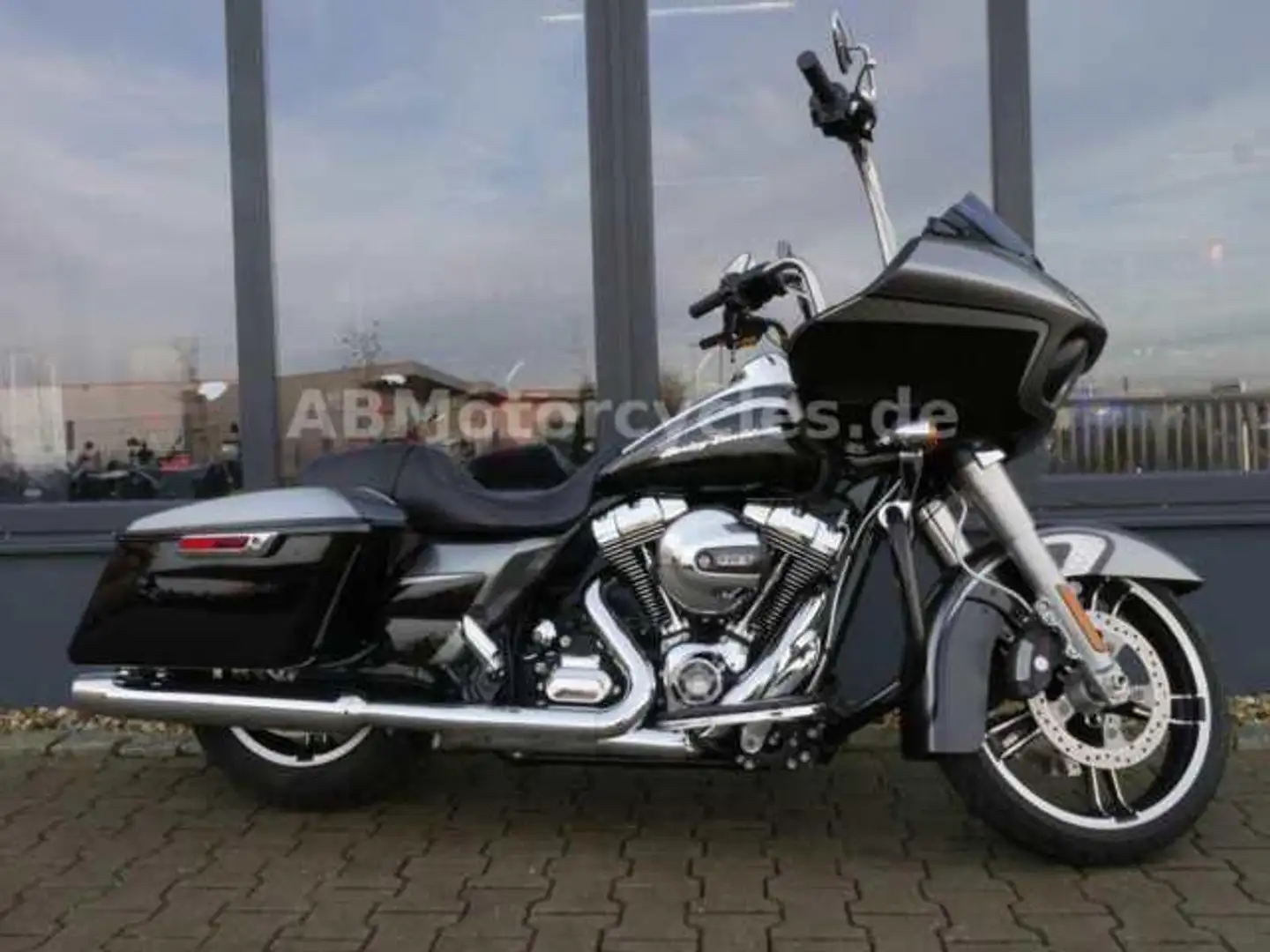 Harley-Davidson Road Glide FLTRX Road Glide ABS - Modell 2015 Noir - 2