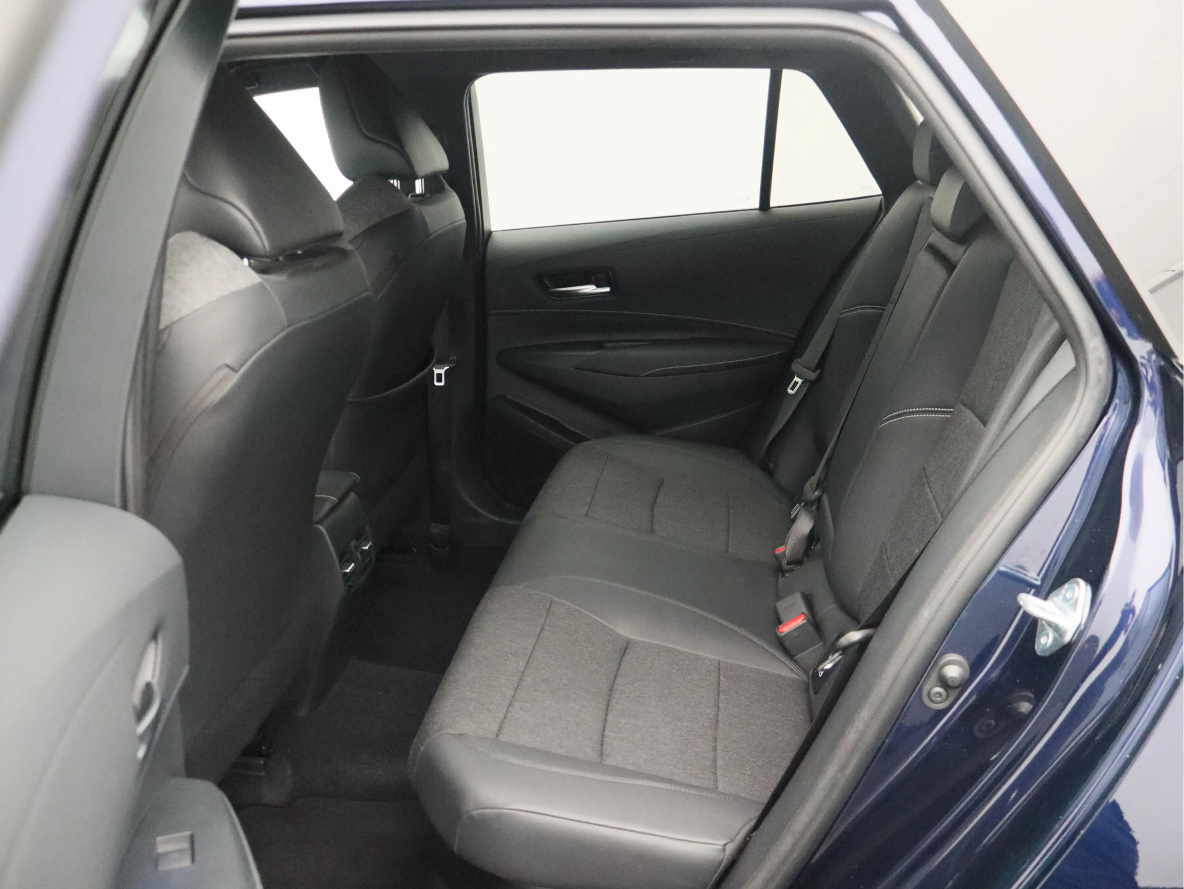 Toyota Corolla Touring Sports 1.8 Hybrid Business Plus/ lage km/ — photo 11