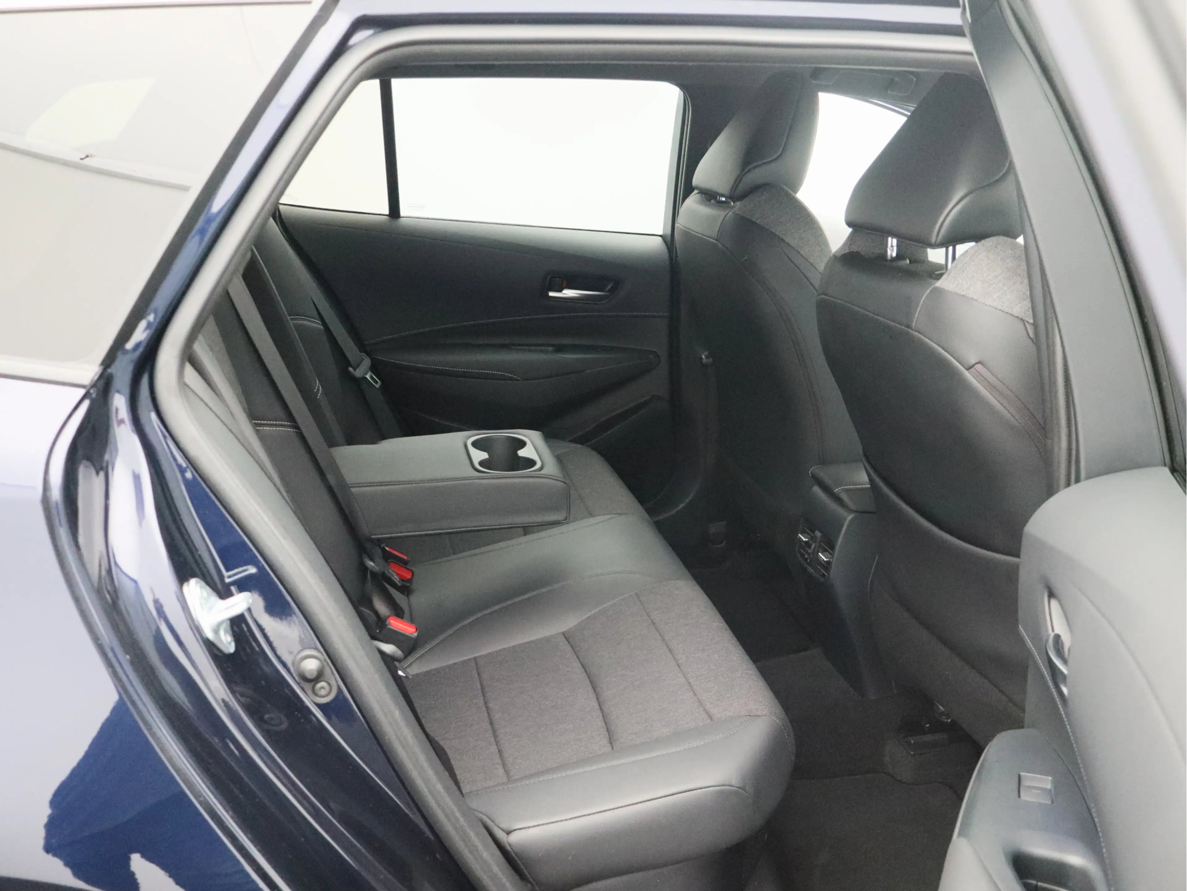 Toyota Corolla Touring Sports 1.8 Hybrid Business Plus/ lage km/ — photo 17