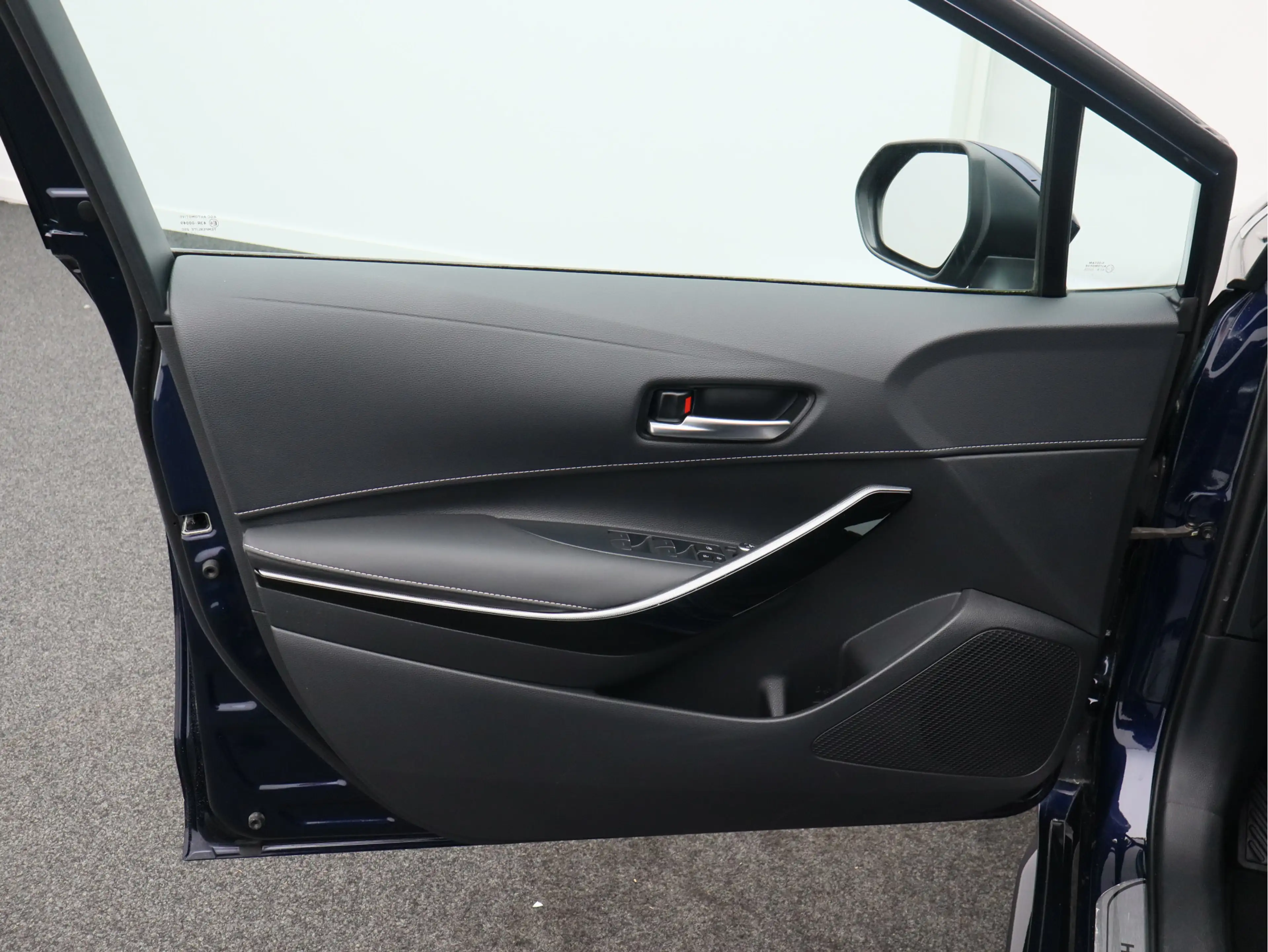 Toyota Corolla Touring Sports 1.8 Hybrid Business Plus/ lage km/ — photo 31