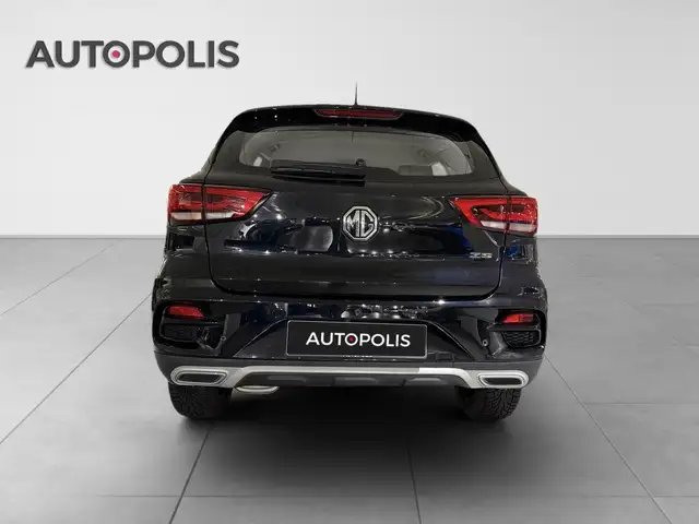 MG ZS view 15