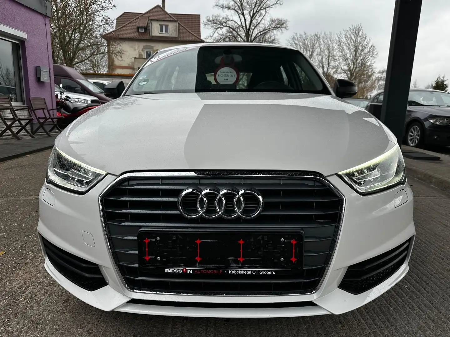 Audi A1 Sportback "Navi"Garantie"HU/AU+Service Neu" Weiß - 2