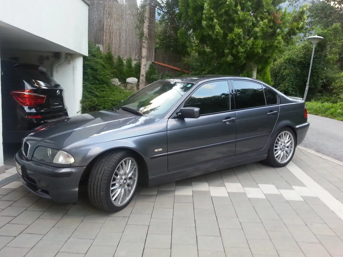 BMW 320 320d Österreich-Paket Grau - 1