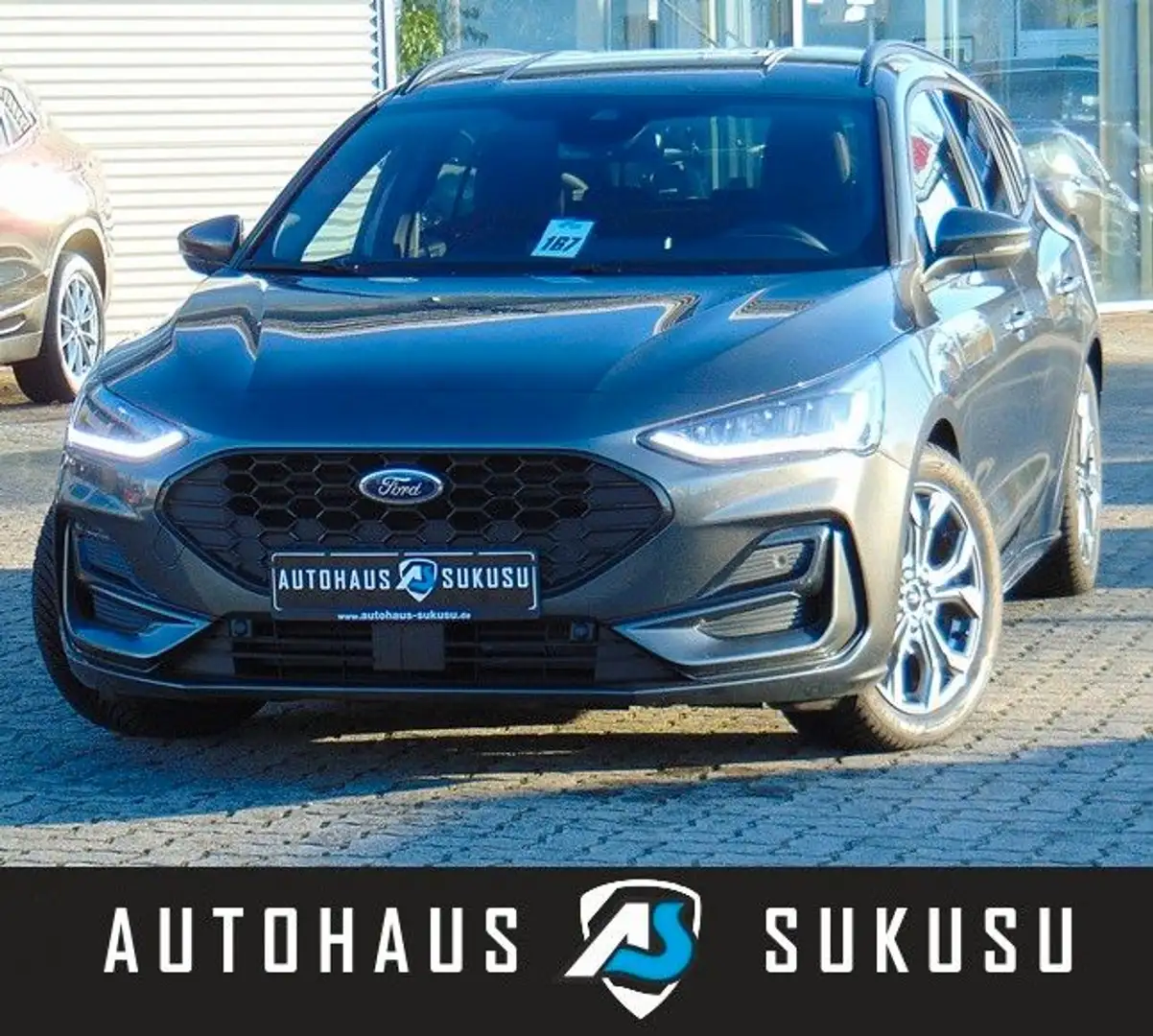 Ford Focus Turnier 1.0 EcoBoost ST-Line - LED - Cam - Gris - 1