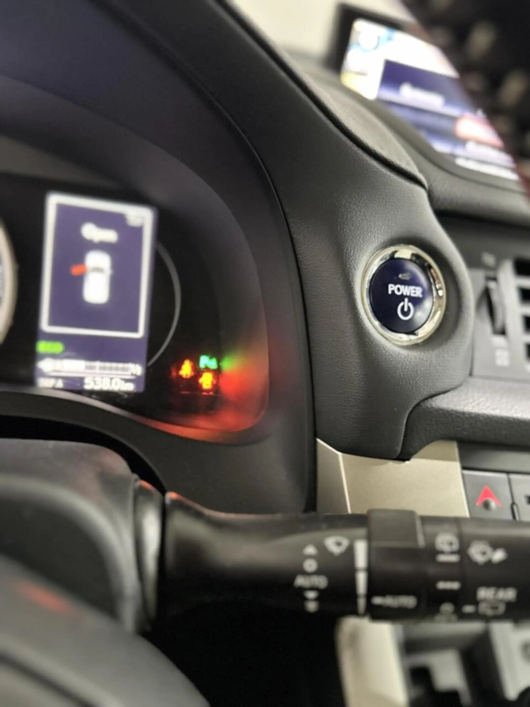 Lexus CT 200h Luxury Line|DEALERONDERHOUDEN|LANE ASS|KEYLESS — photo 36