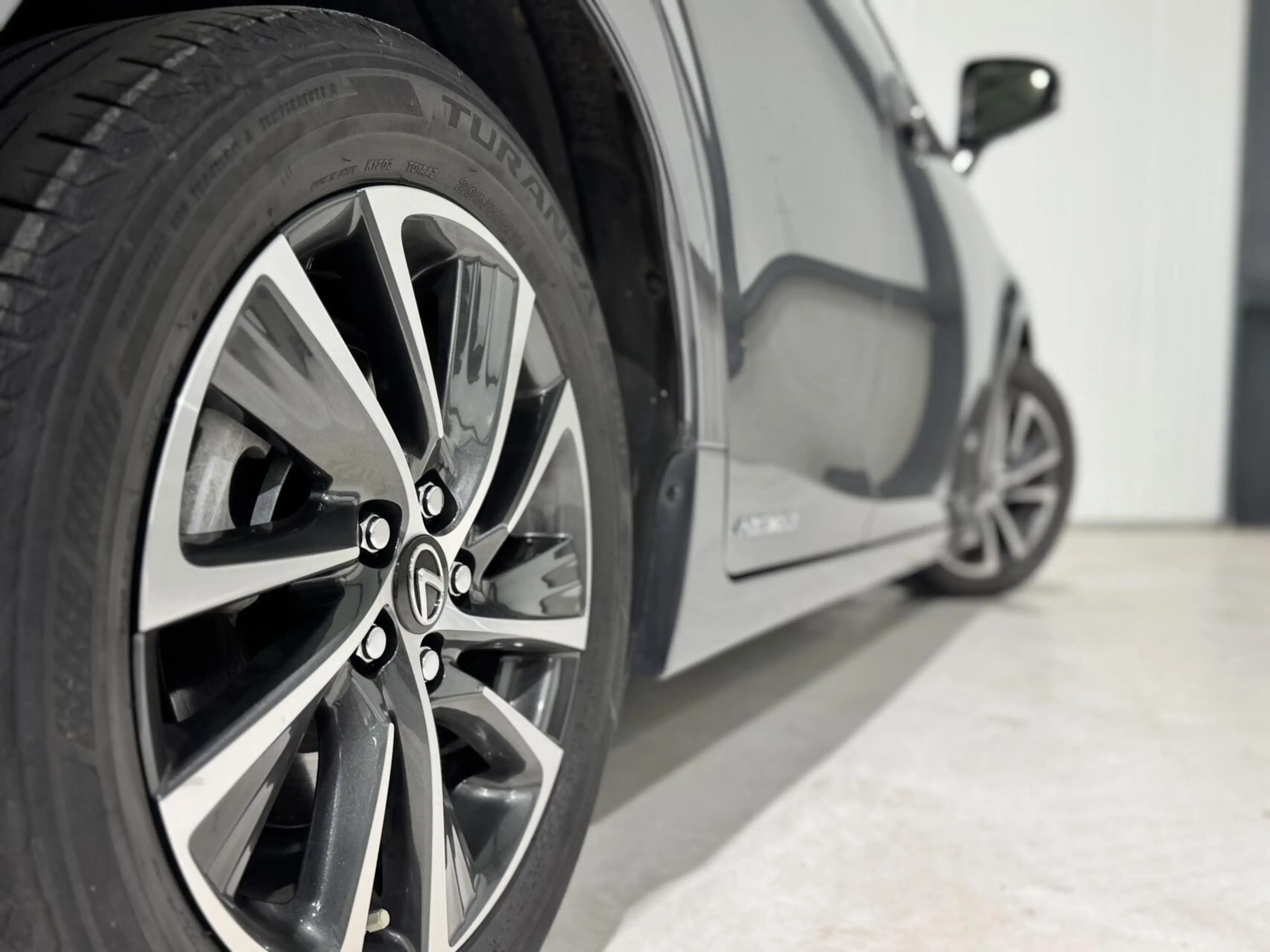 Lexus CT 200h Luxury Line|DEALERONDERHOUDEN|LANE ASS|KEYLESS — photo 12