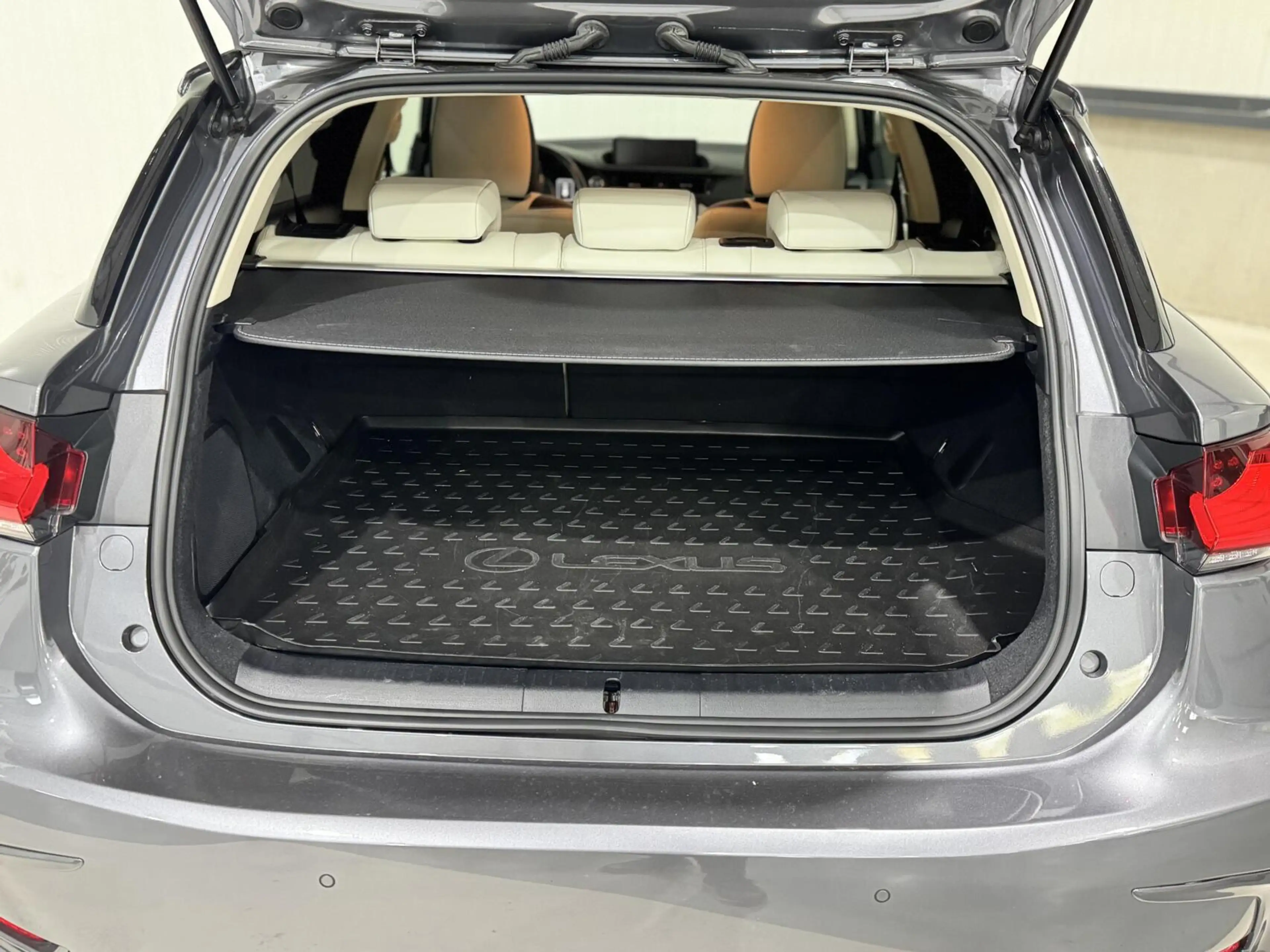 Lexus CT 200h Luxury Line|DEALERONDERHOUDEN|LANE ASS|KEYLESS — photo 32