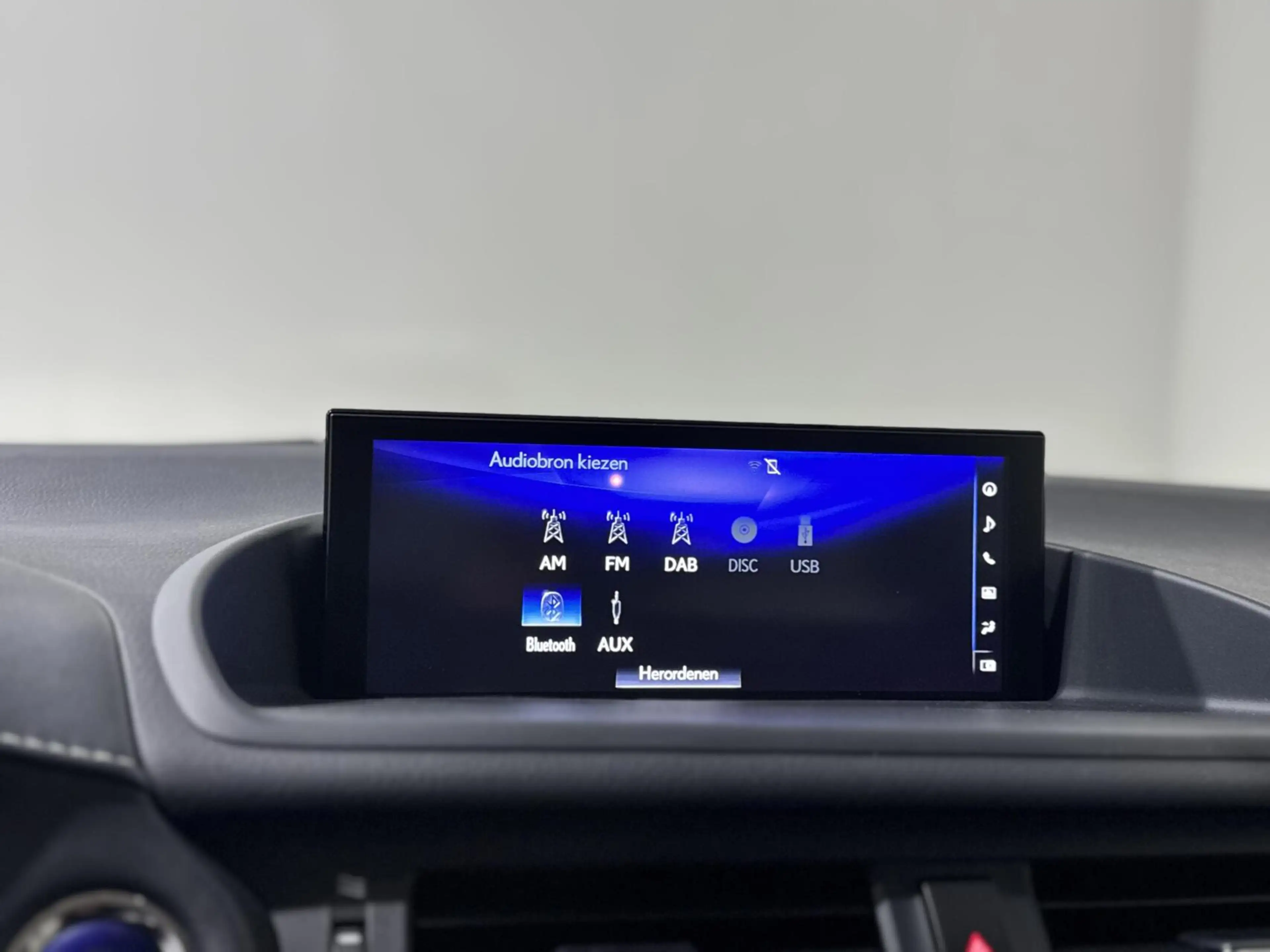 Lexus CT 200h Luxury Line|DEALERONDERHOUDEN|LANE ASS|KEYLESS — photo 27