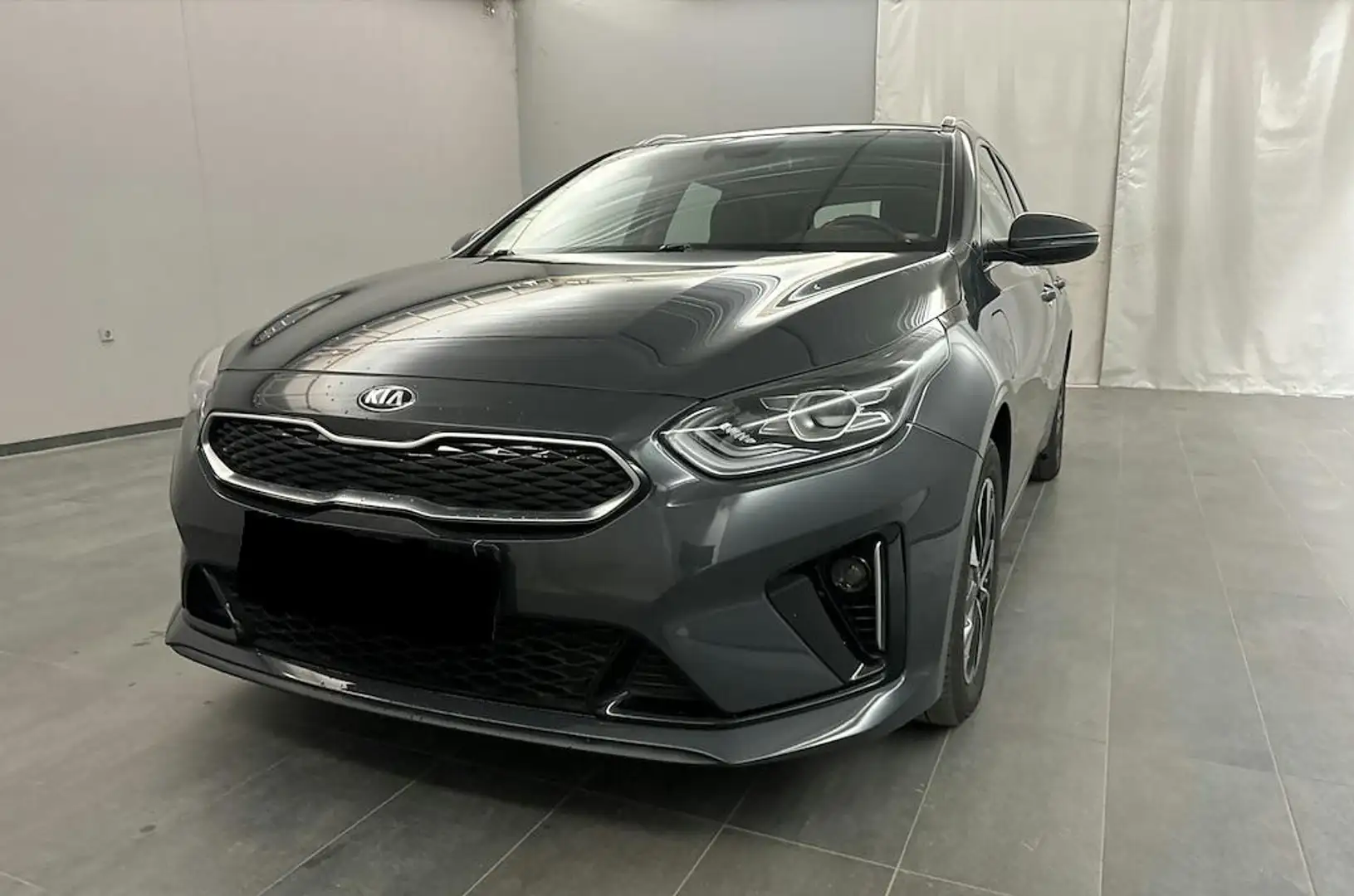 Kia Ceed SW / cee'd SW Sportswagon 1.6 GDI PHEV DynamicLine | 10 jaar gar Negro - 2