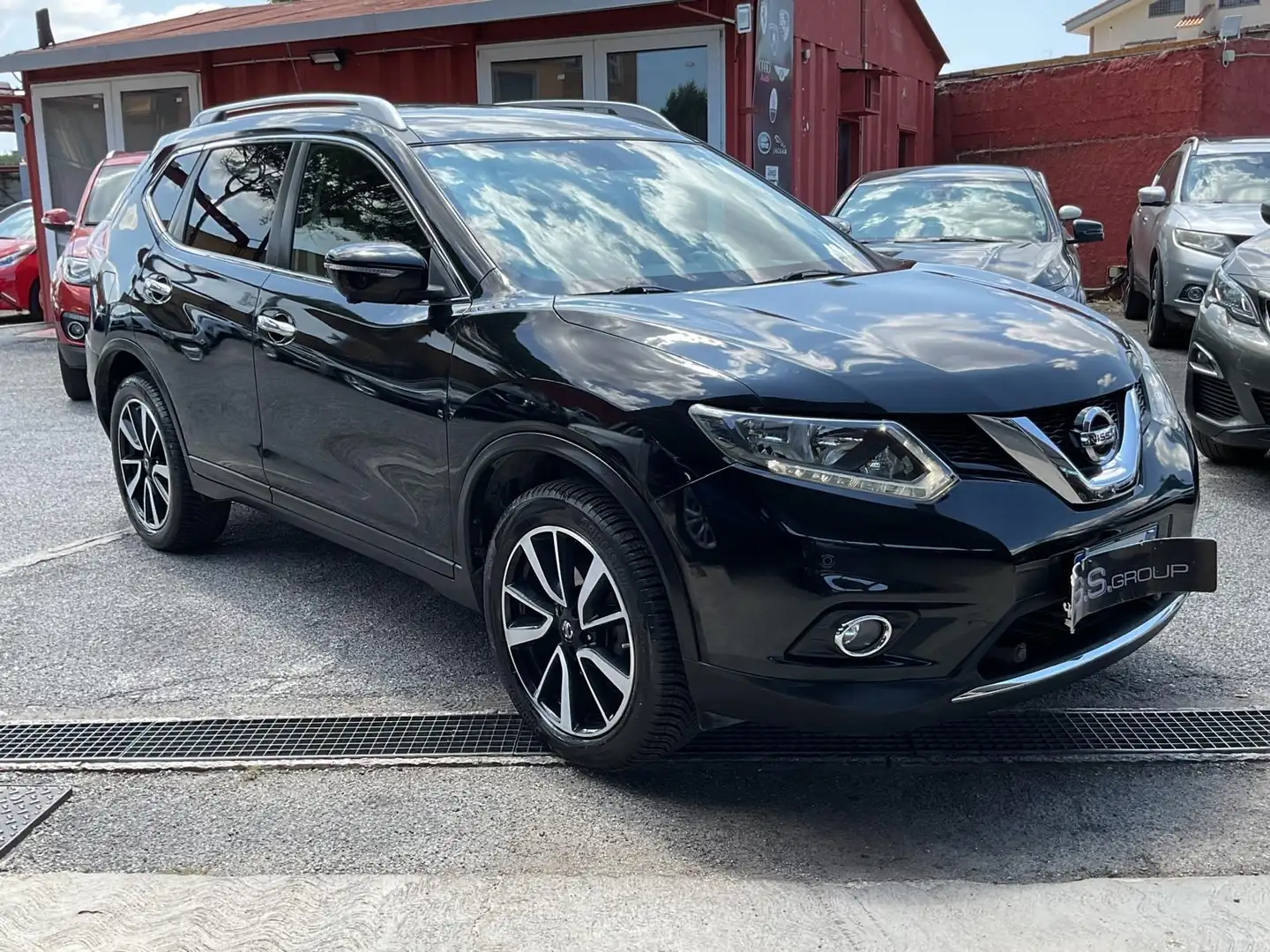 Nissan X-Trail 1.6dci Tekna 2wd xtronic-unipro-rate-80 mila km-E6 - 1