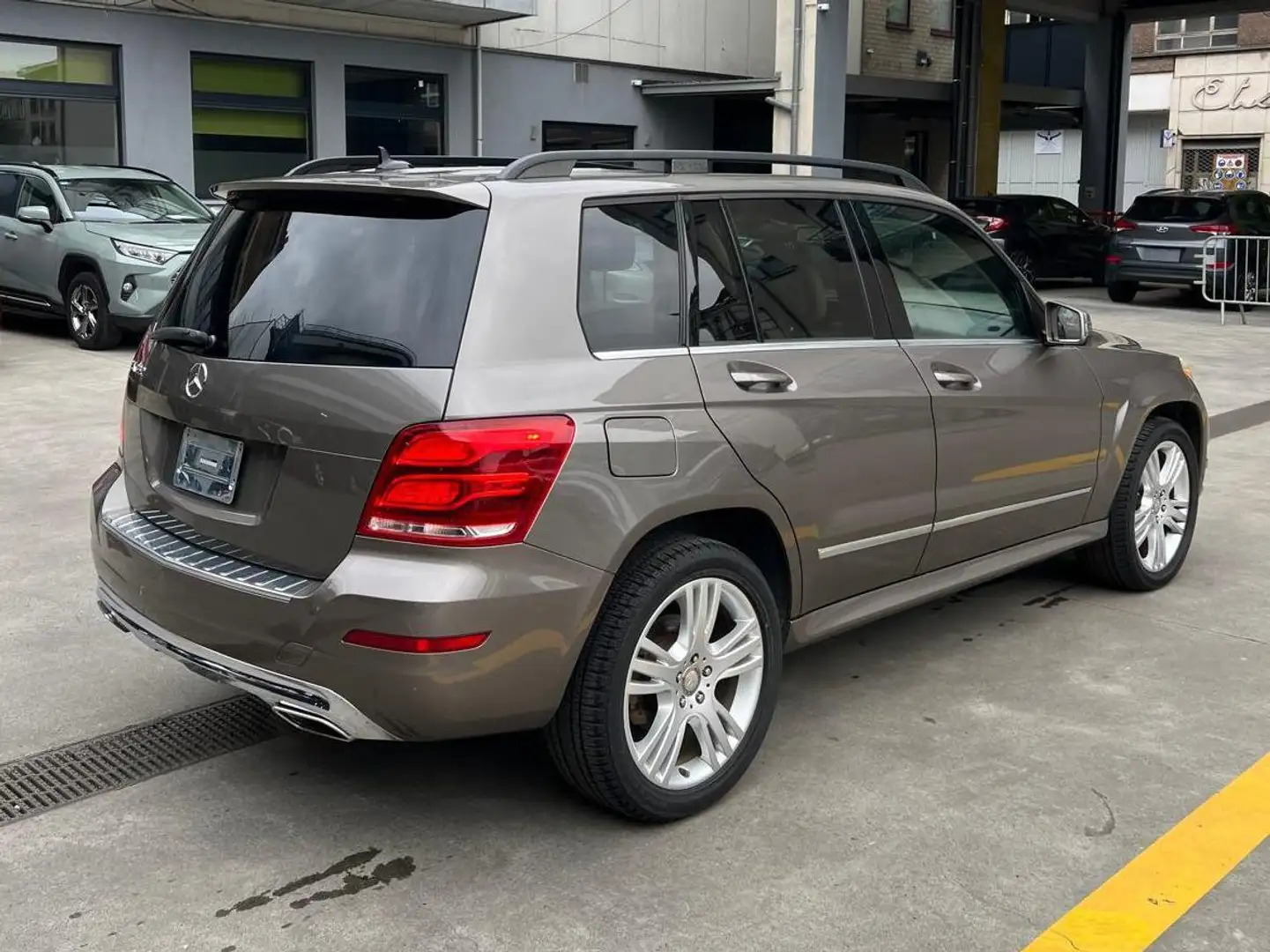 Mercedes-Benz GLK 350 FULLY LOADED-ONLY FOR EXPORT OUT OF EUROPE Gri - 2