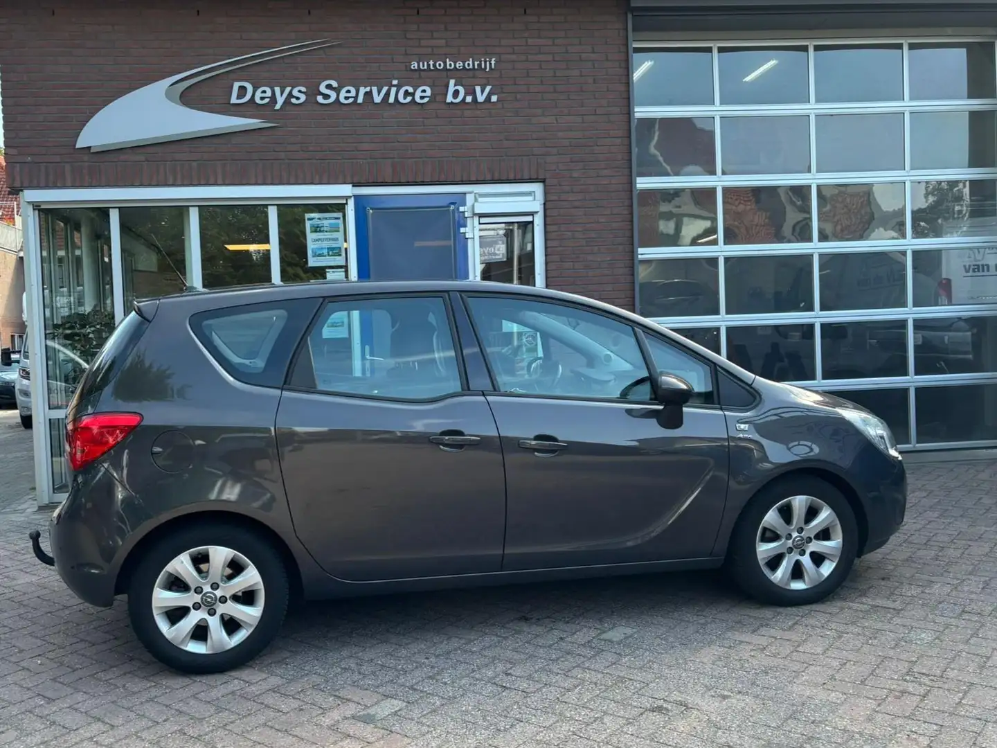 Opel Meriva 1.4 Turbo Cosmo | Trekhaak | Cruise Control | Airc Grijs - 2