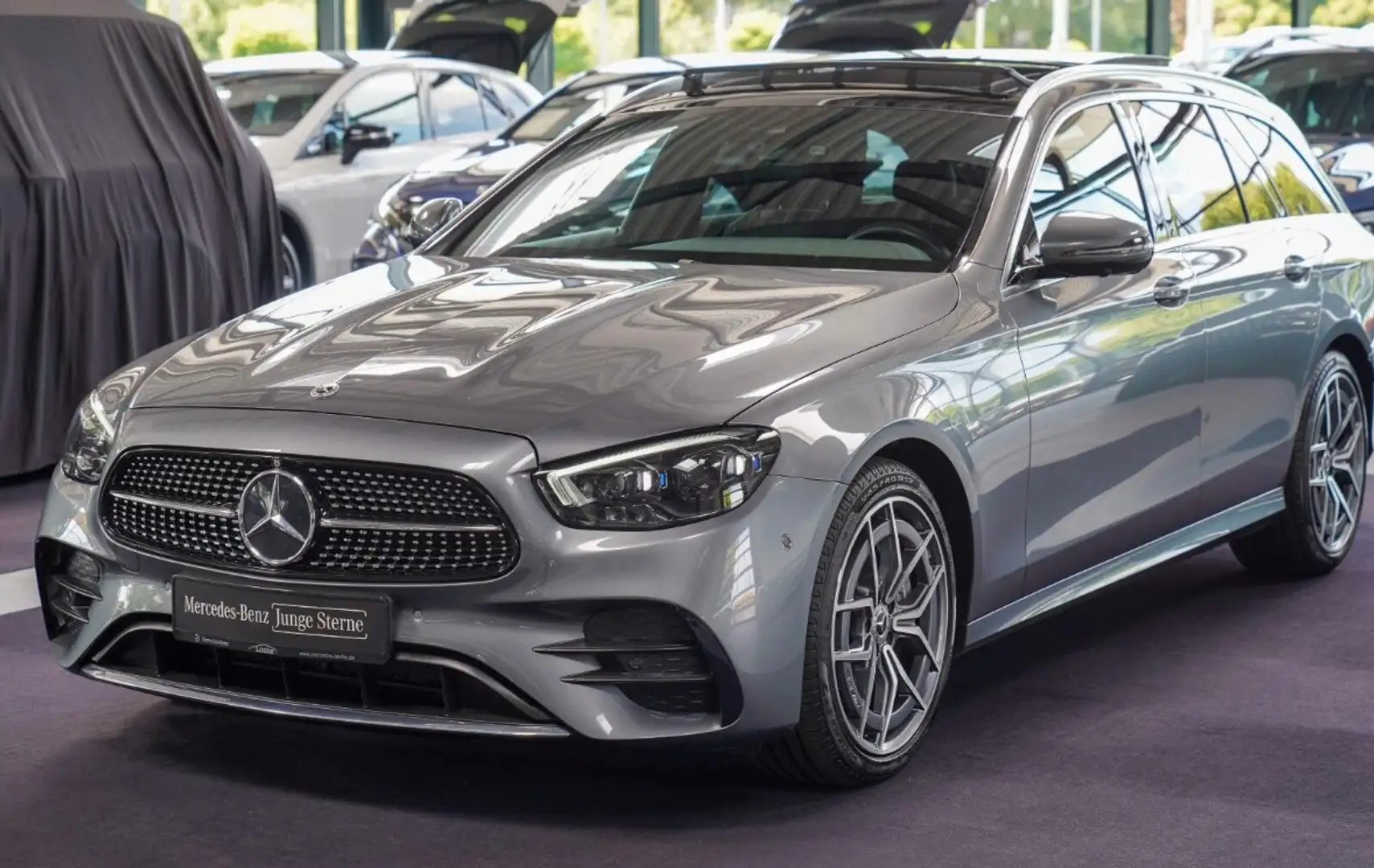 Mercedes-Benz E 450 E 450 4Matic T 9G-TRONIC AMG Line Серый - 1