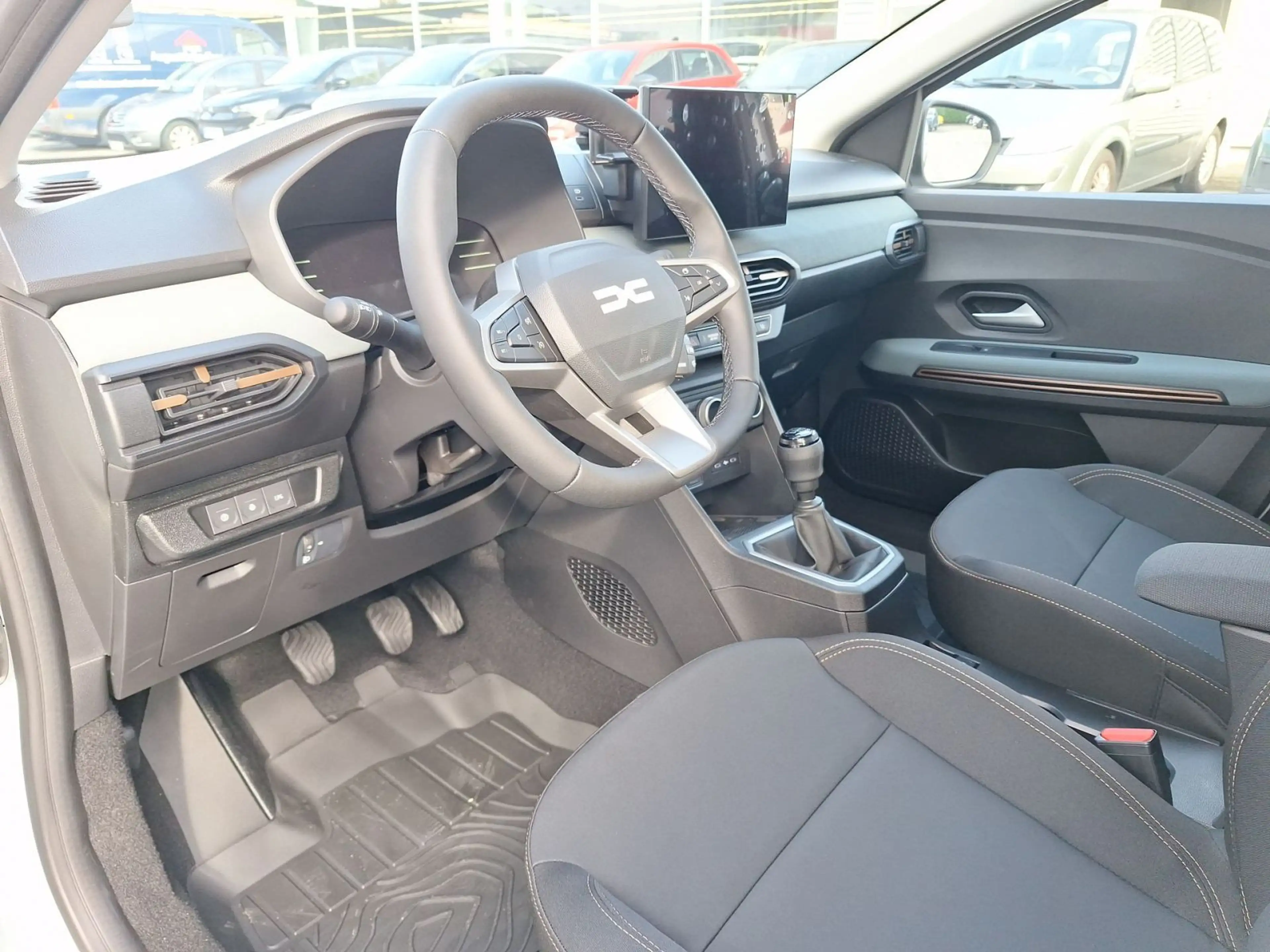 Dacia Jogger Extreme Eco-G 120 — photo 12
