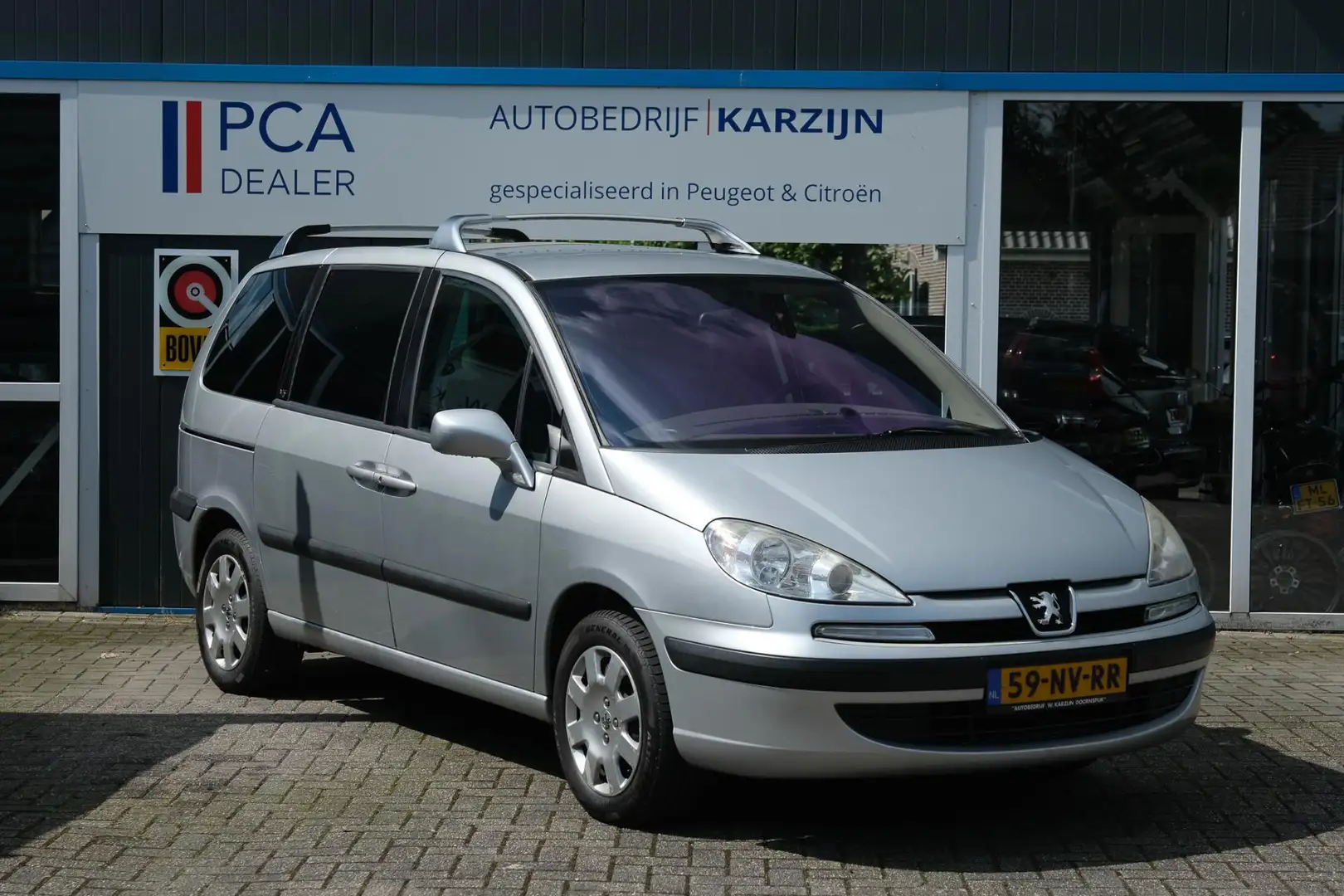 Peugeot 807 3.0 ST Premium Gris - 2