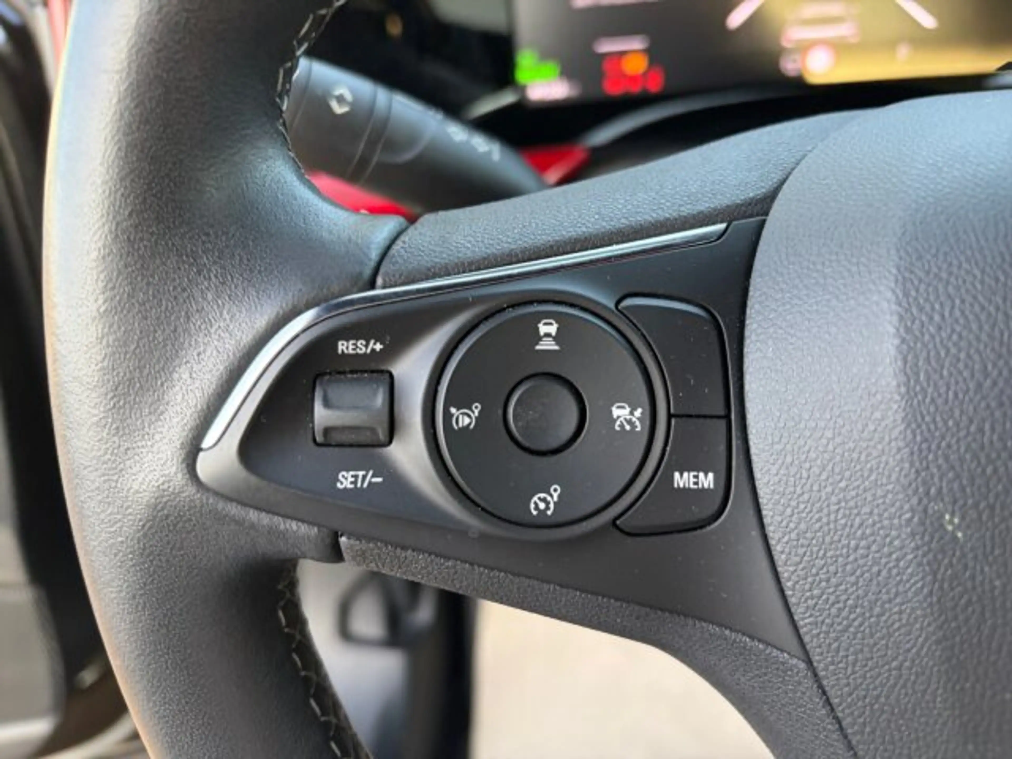 Opel Mokka-E GS Line Automatik Klimaautomatik Sitzheizung (SI 130) — photo 15