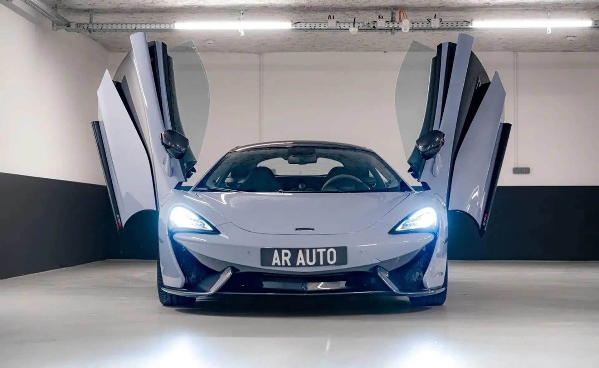 맥라렌 570S 570 Sport Coupe 2019 회색 사진 4