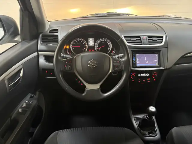 Suzuki Swift view 5
