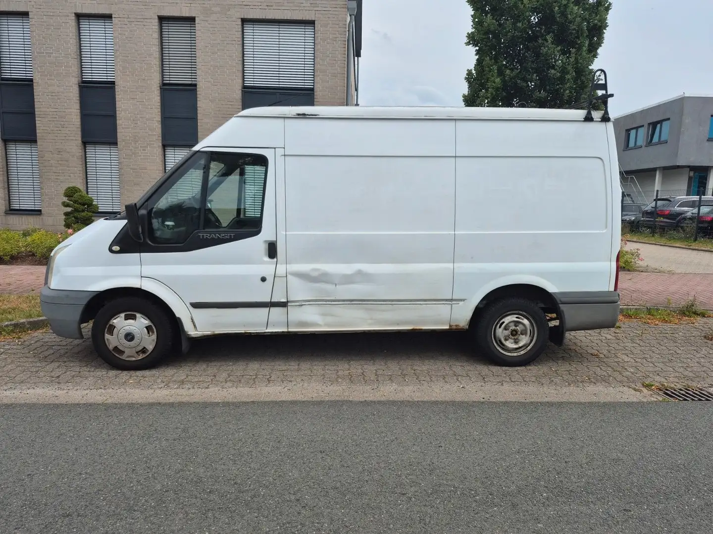 Ford Transit Kasten FT 300 M LKW Weiß - 2