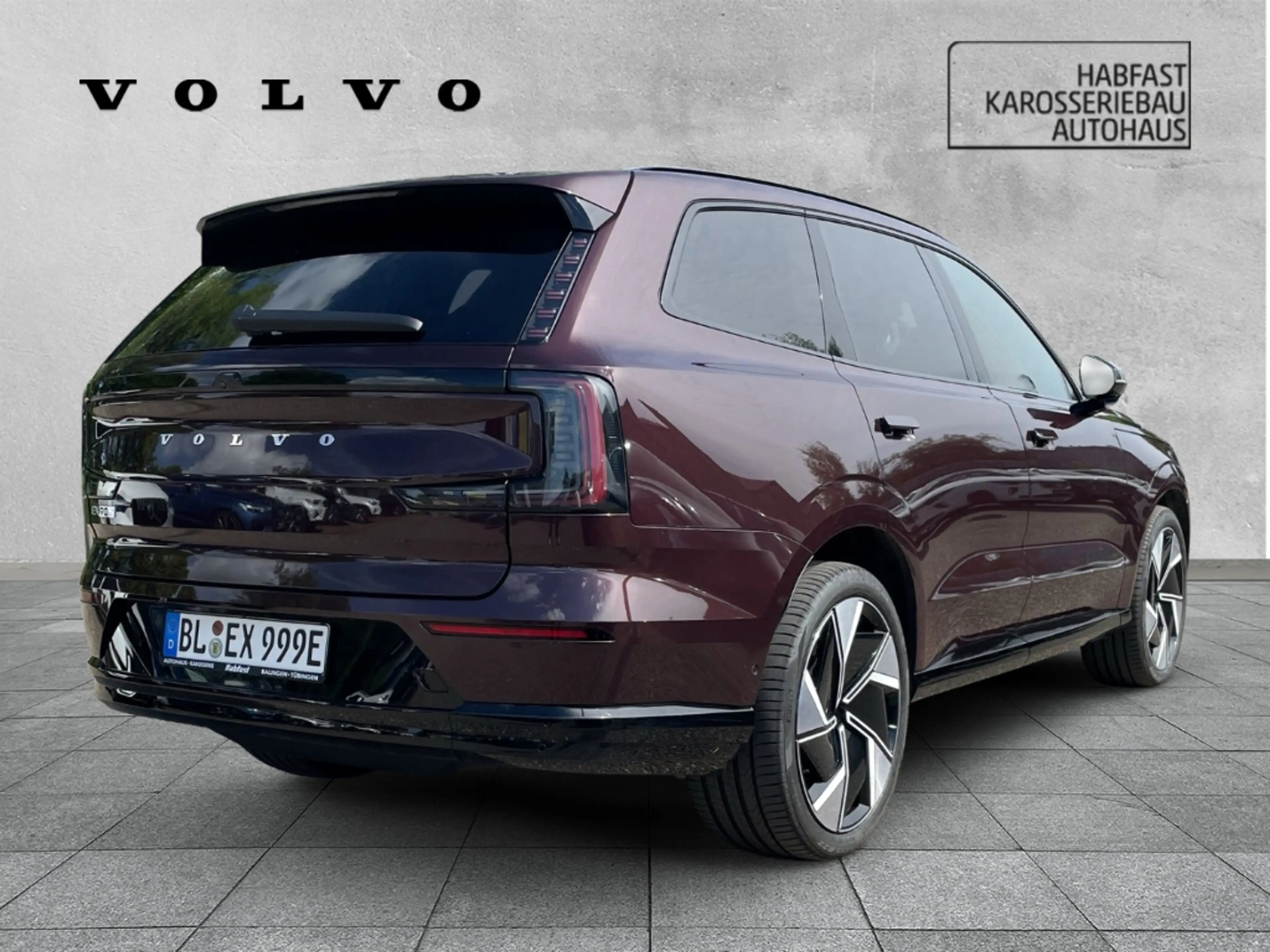 Volvo EX90 Ultra Performance Pure Electric AWD Twin 7-Sitzer — photo 2
