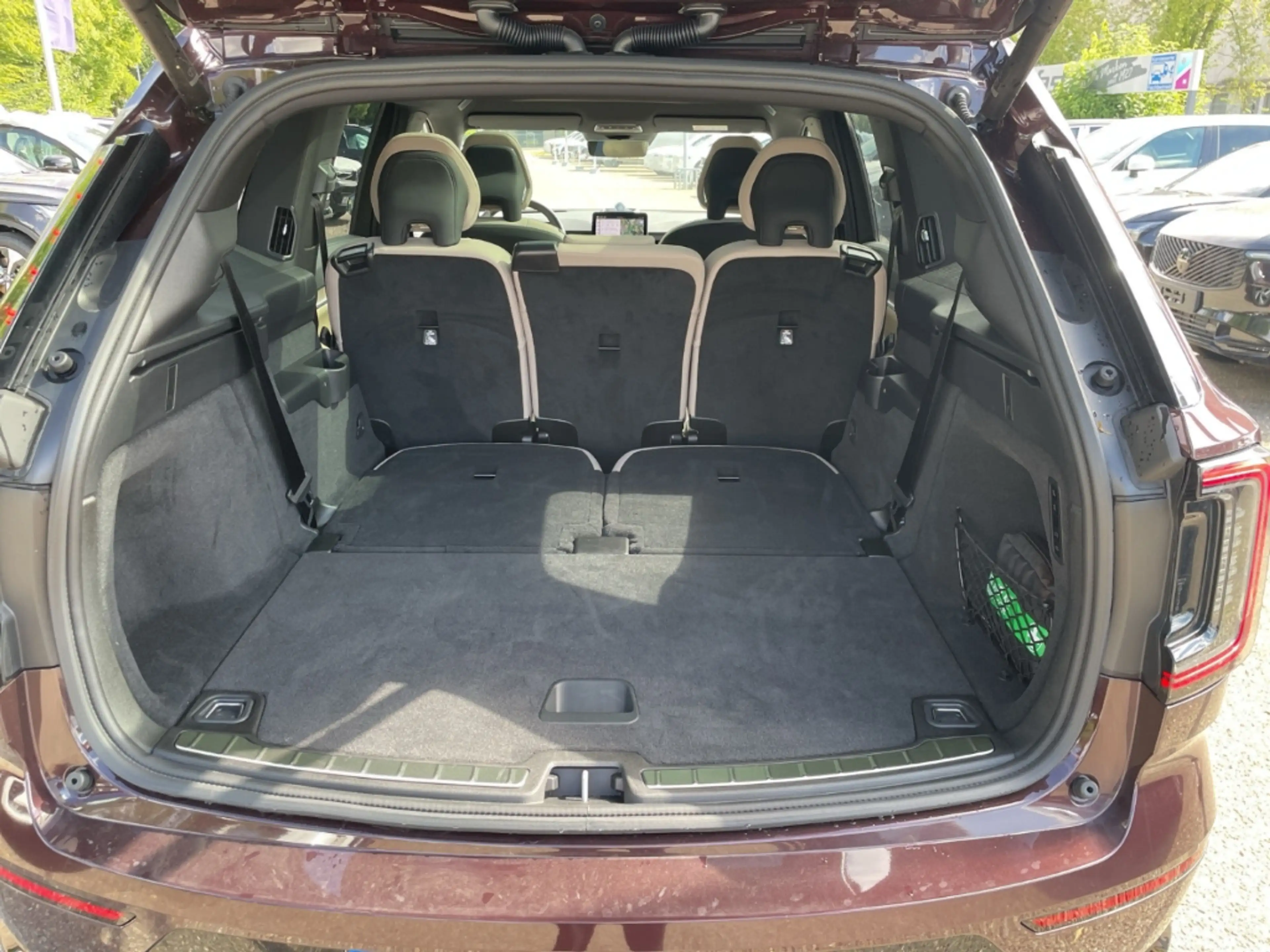 Volvo EX90 Ultra Performance Pure Electric AWD Twin 7-Sitzer — photo 11