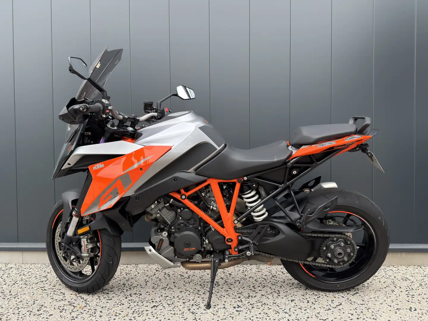 KTM 1290 Super Duke GT - 2