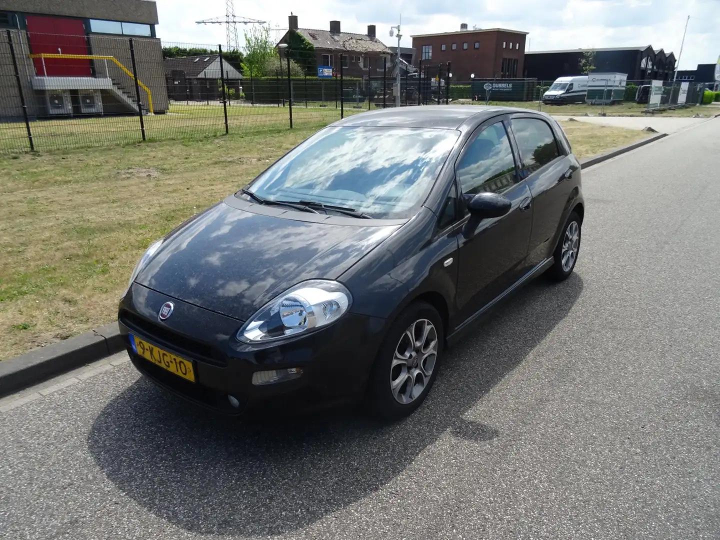 Fiat Punto Evo 0.9 TwinAir Pop Noir - 1